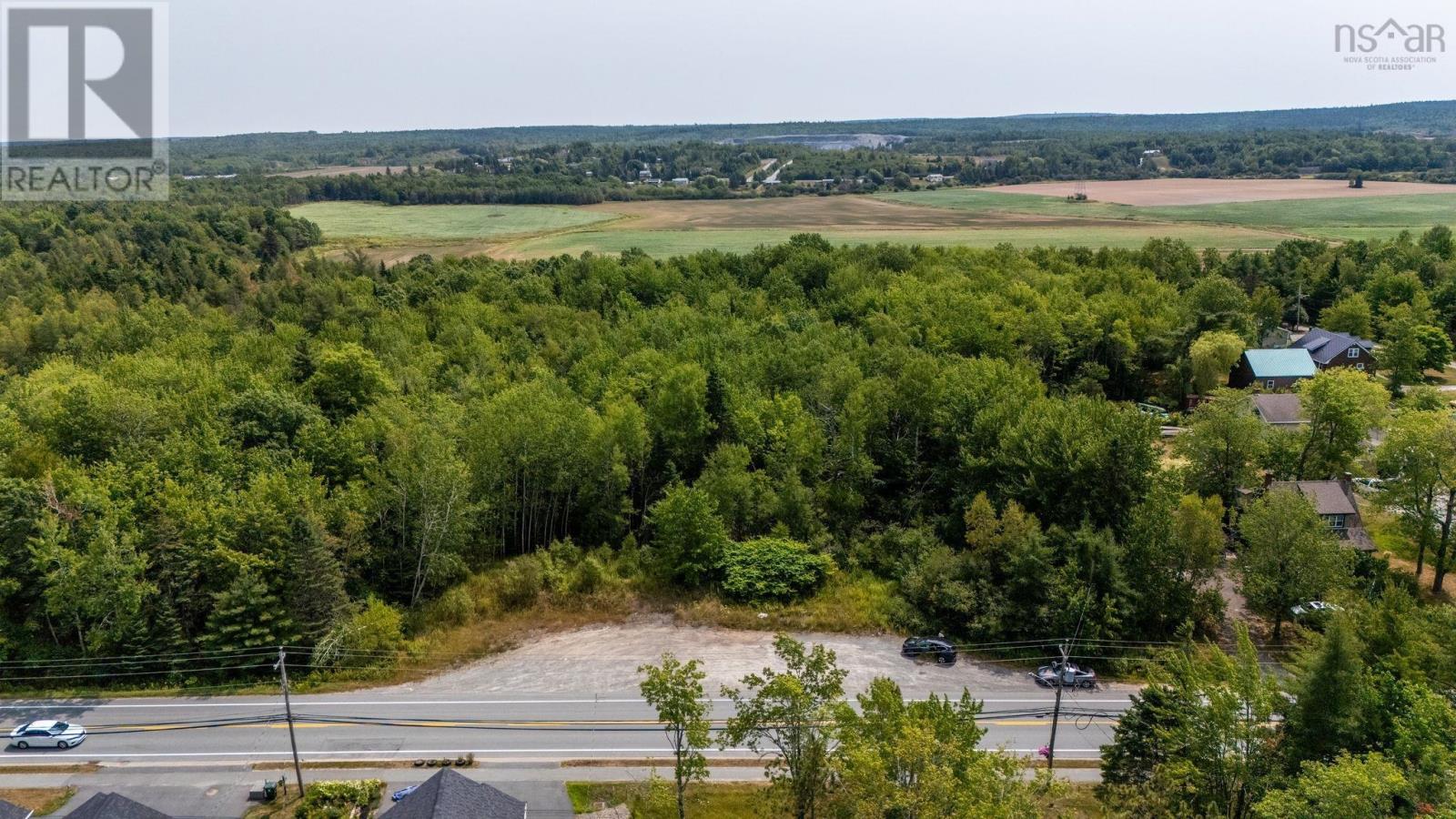903 Highway 2, Elmsdale, NS B2S 1M1
