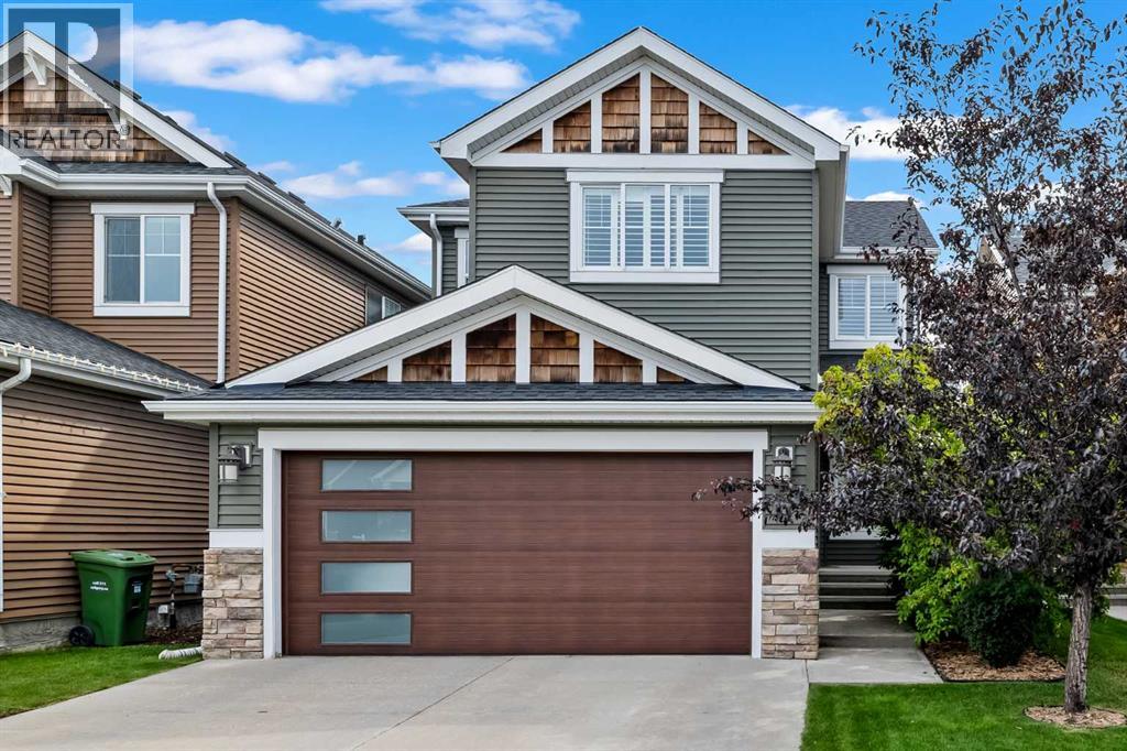 13 Royal Birch Park NW, Calgary, AB T3G 0B8