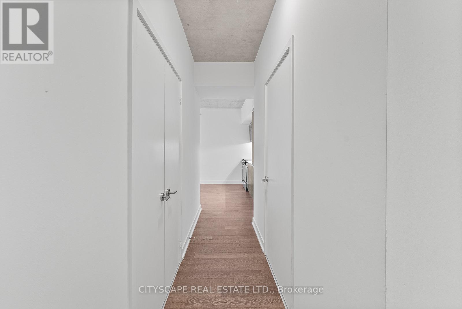 220 1190 Dundas St E, Toronto, ON M4M 1S2