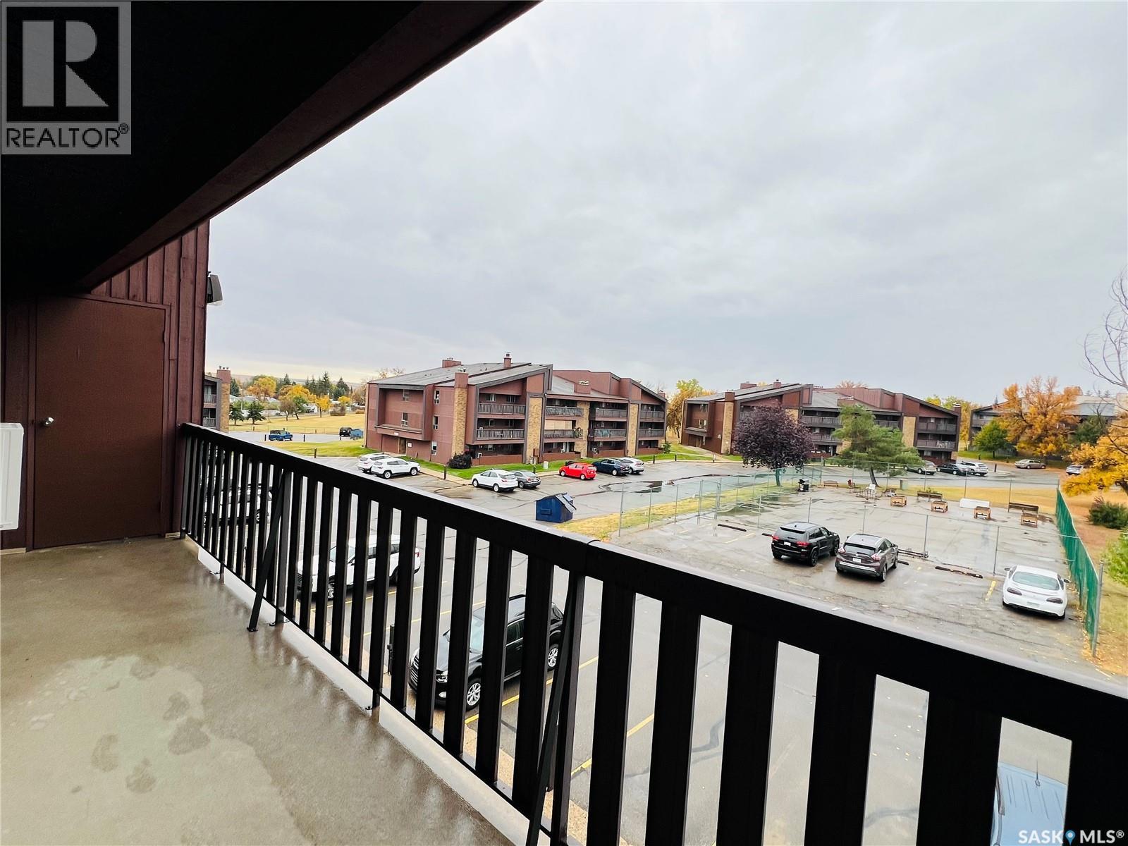 1140 9th Avenue Ne Unit 308, Swift Current, SK S9H 2S9