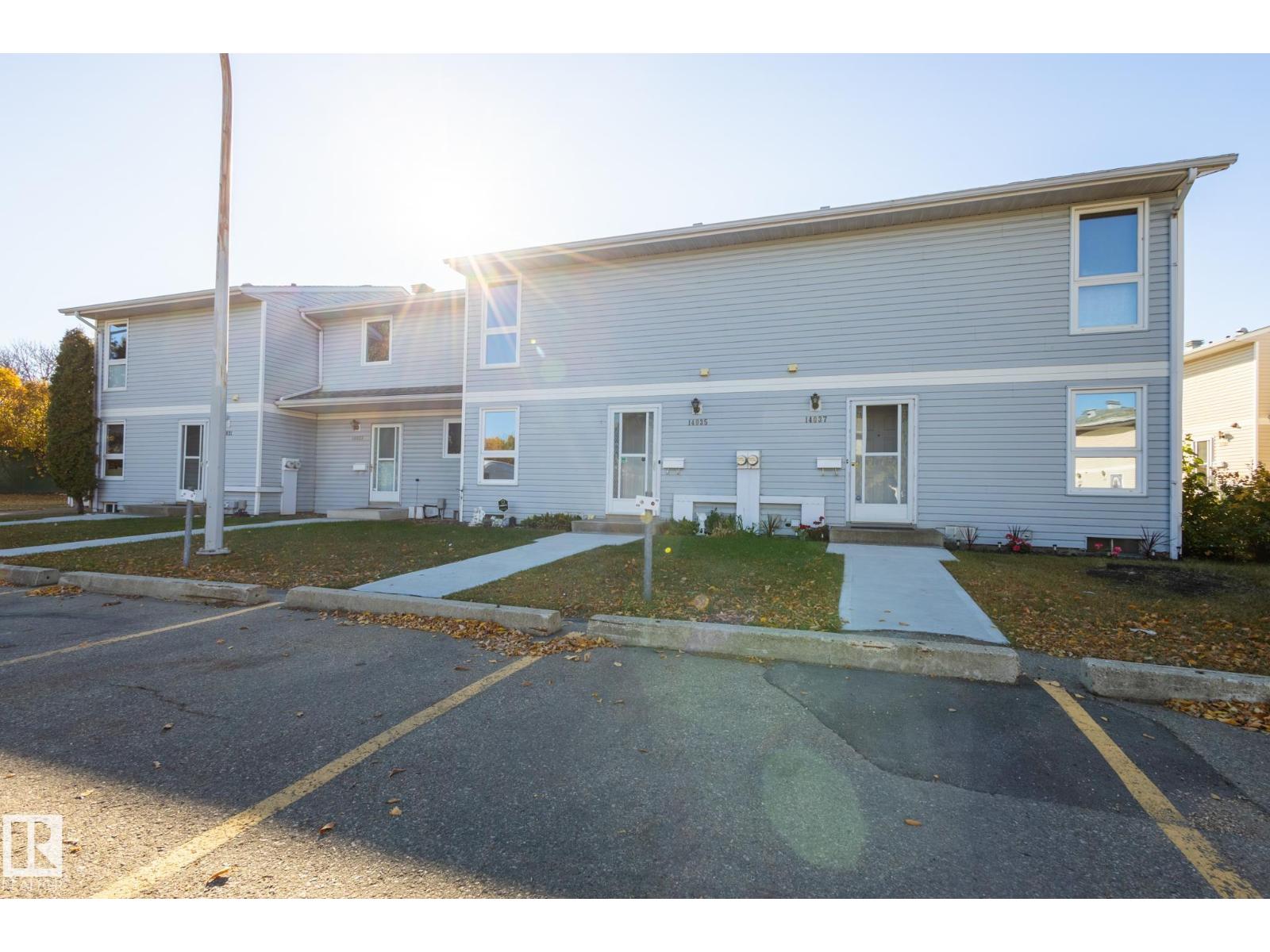 121 St Nw Unit 14035, Edmonton, AB T5X 4H8
