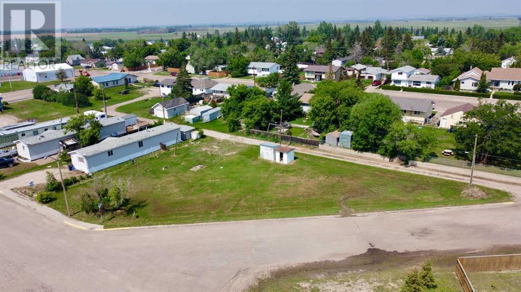 20 Railway Ave E, Marshall, SK S0M 1R0