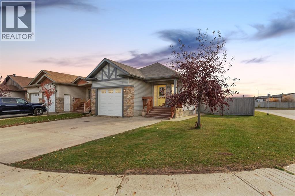 168 Hawthorn Way, Fort Mcmurray, AB T9H 5B8