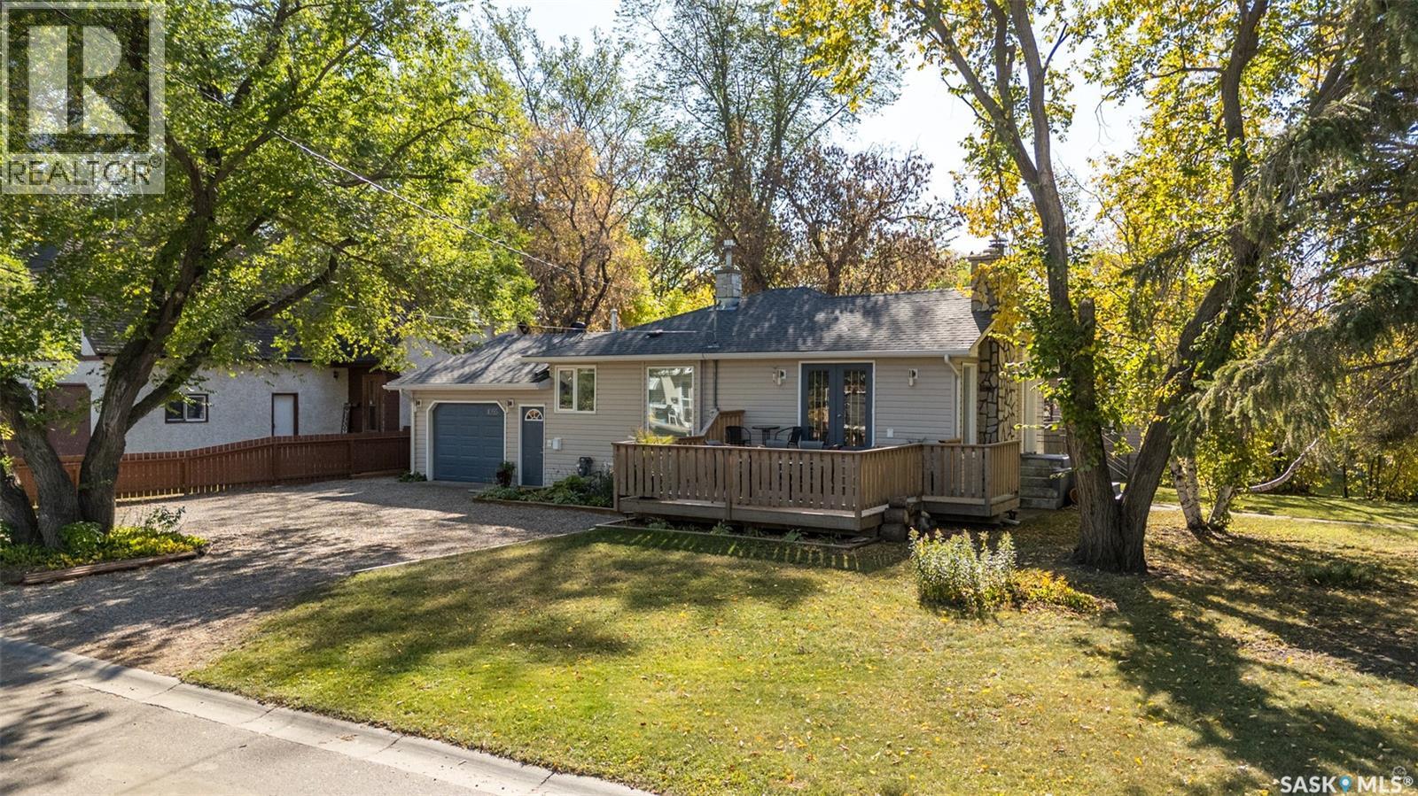 1055 6 Street East, Prince Albert, SK S6V 0P6