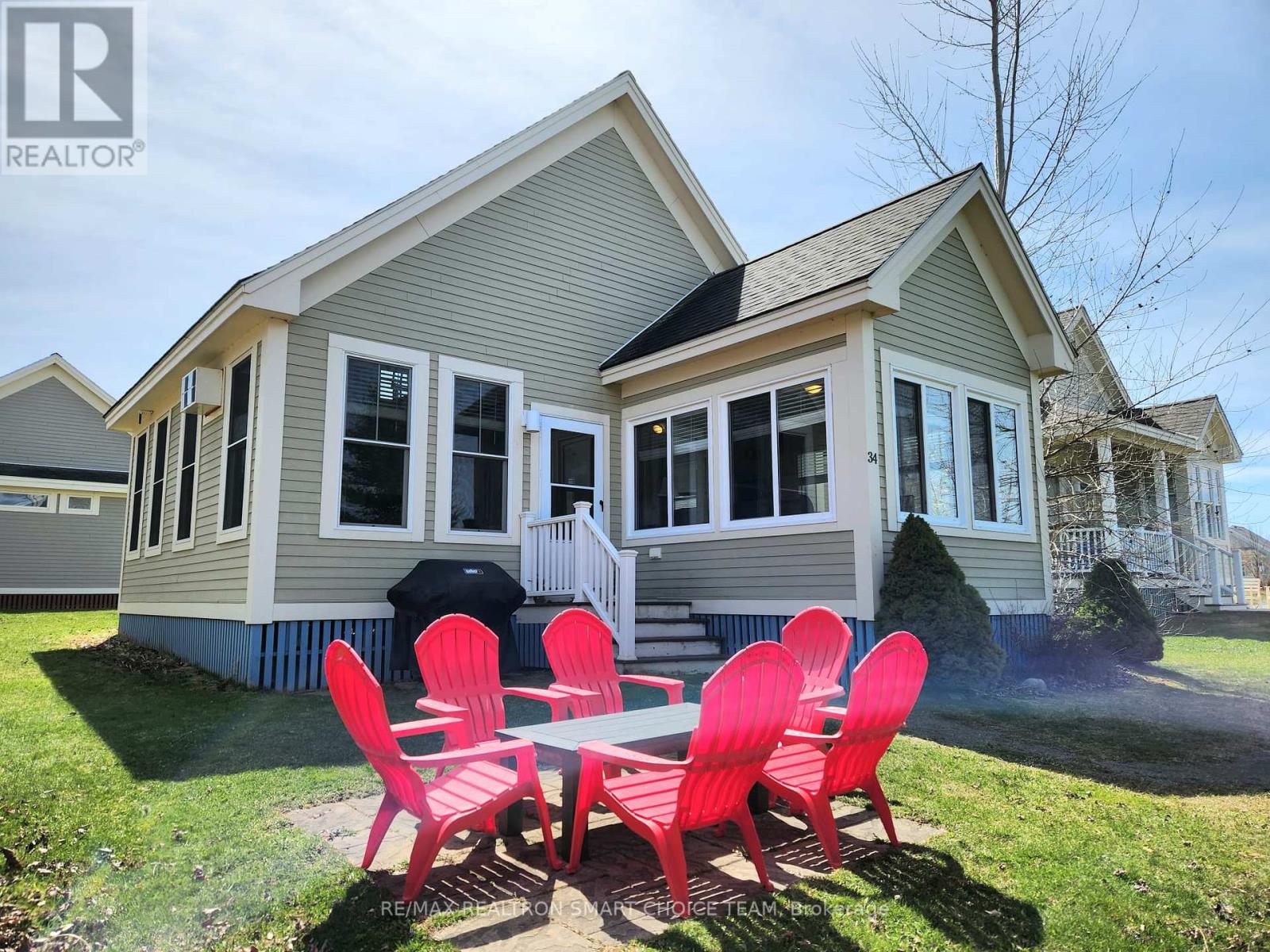 34 Meadow View Ln, Prince Edward County Athol Ward, ON K0K 1P0
