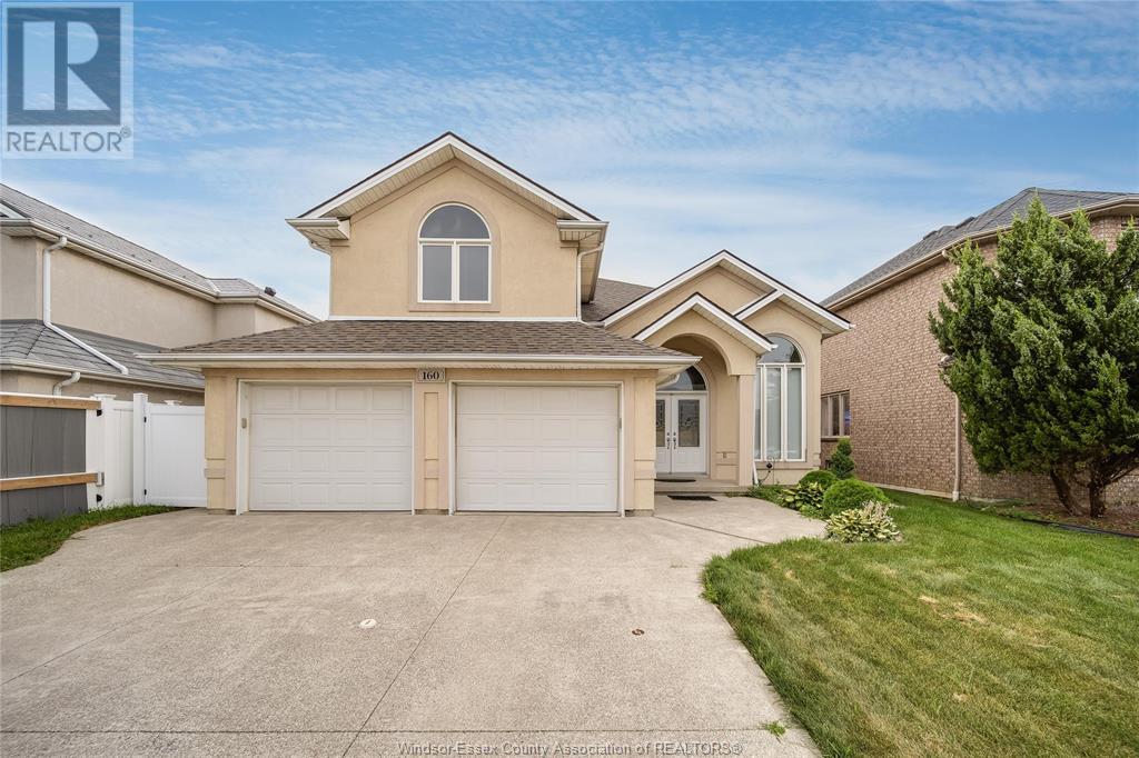 160 Branton Cres, Tecumseh, ON N9K 1E6