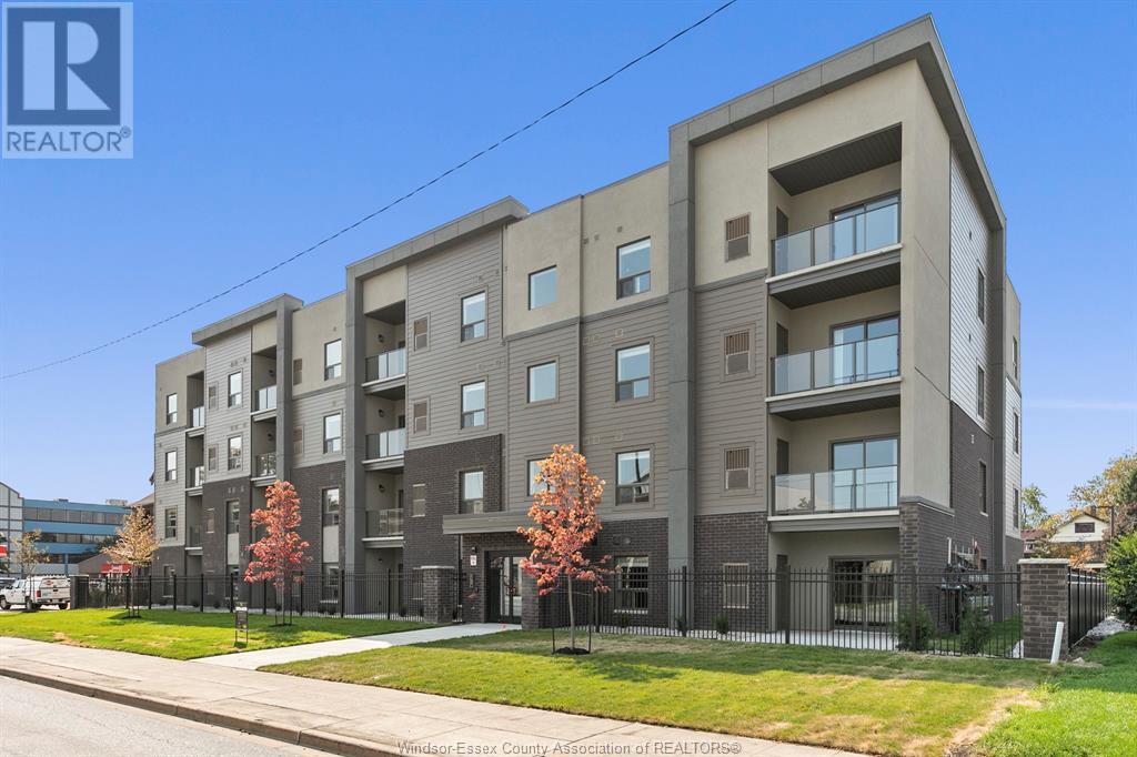 955 Ouellette Avenue Unit 207, Windsor, ON N9A 4J5