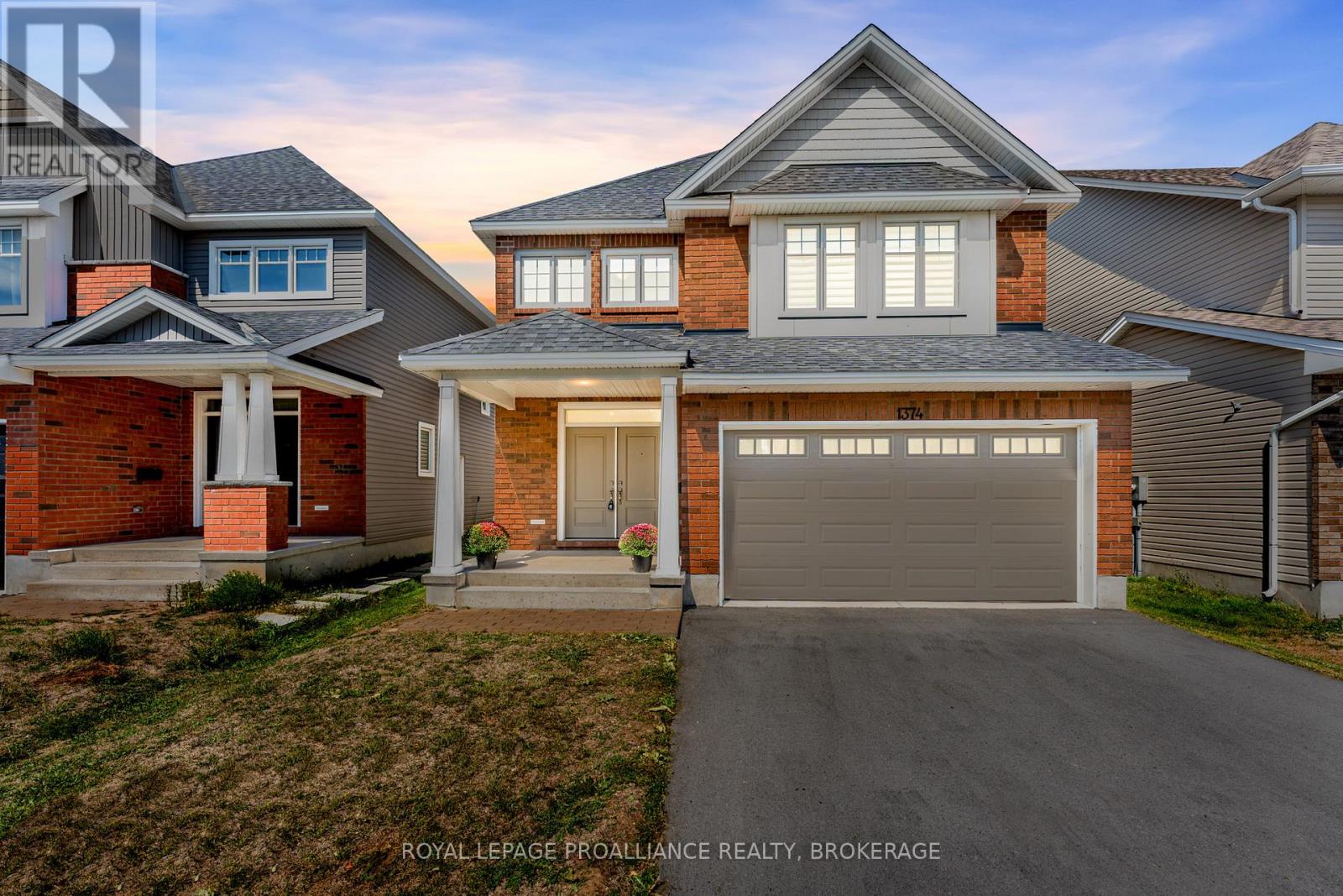 1374 Monarch Dr S, Kingston City Northwest, ON K7P 0S2