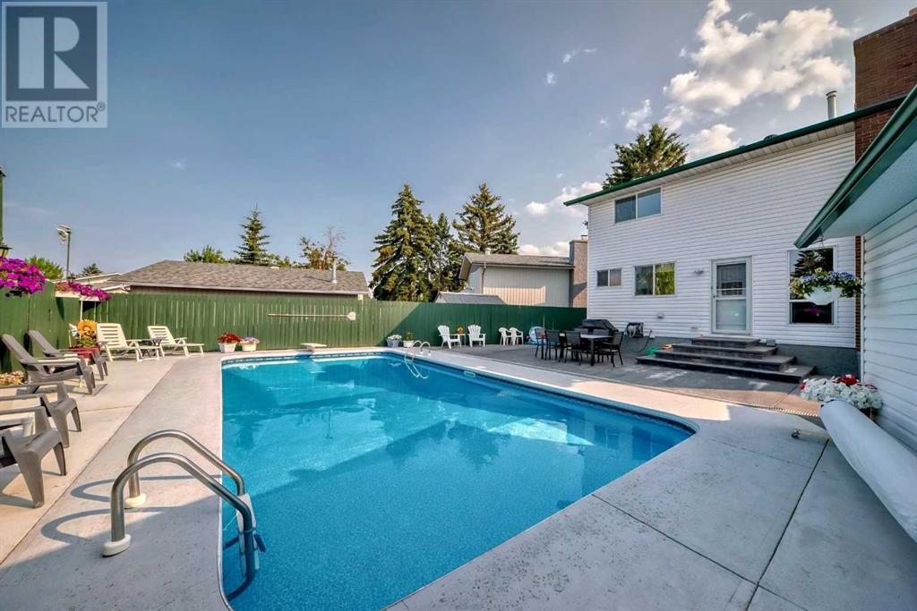 420 Whitehorn Pl NE, Calgary, AB t1y 2b1