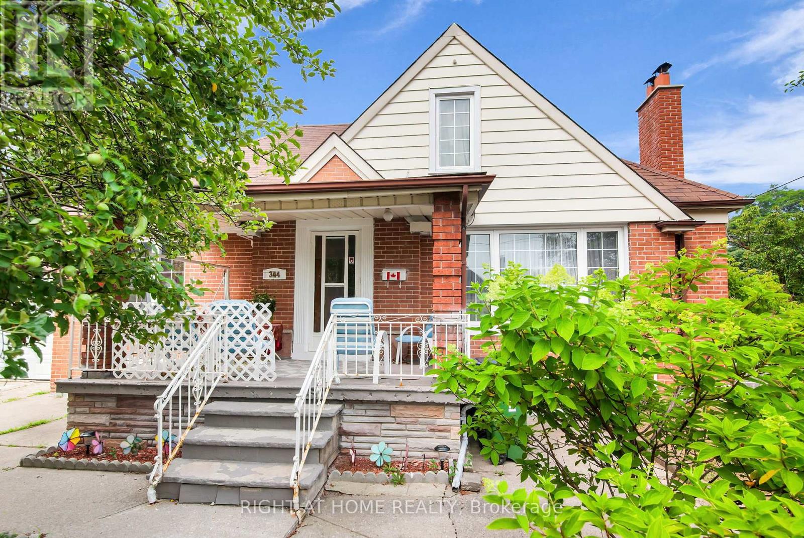344 Linsmore Cres, Toronto, ON M4J 4M2