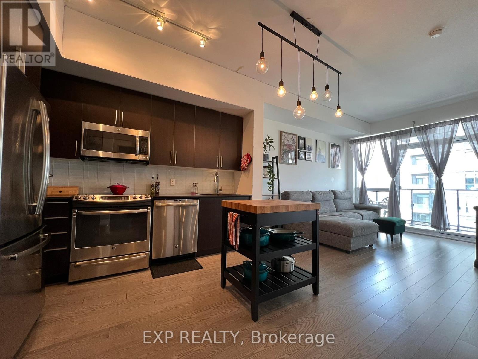 3007 2212 Lake Shore Blvd W, Toronto, ON M8V 0C2