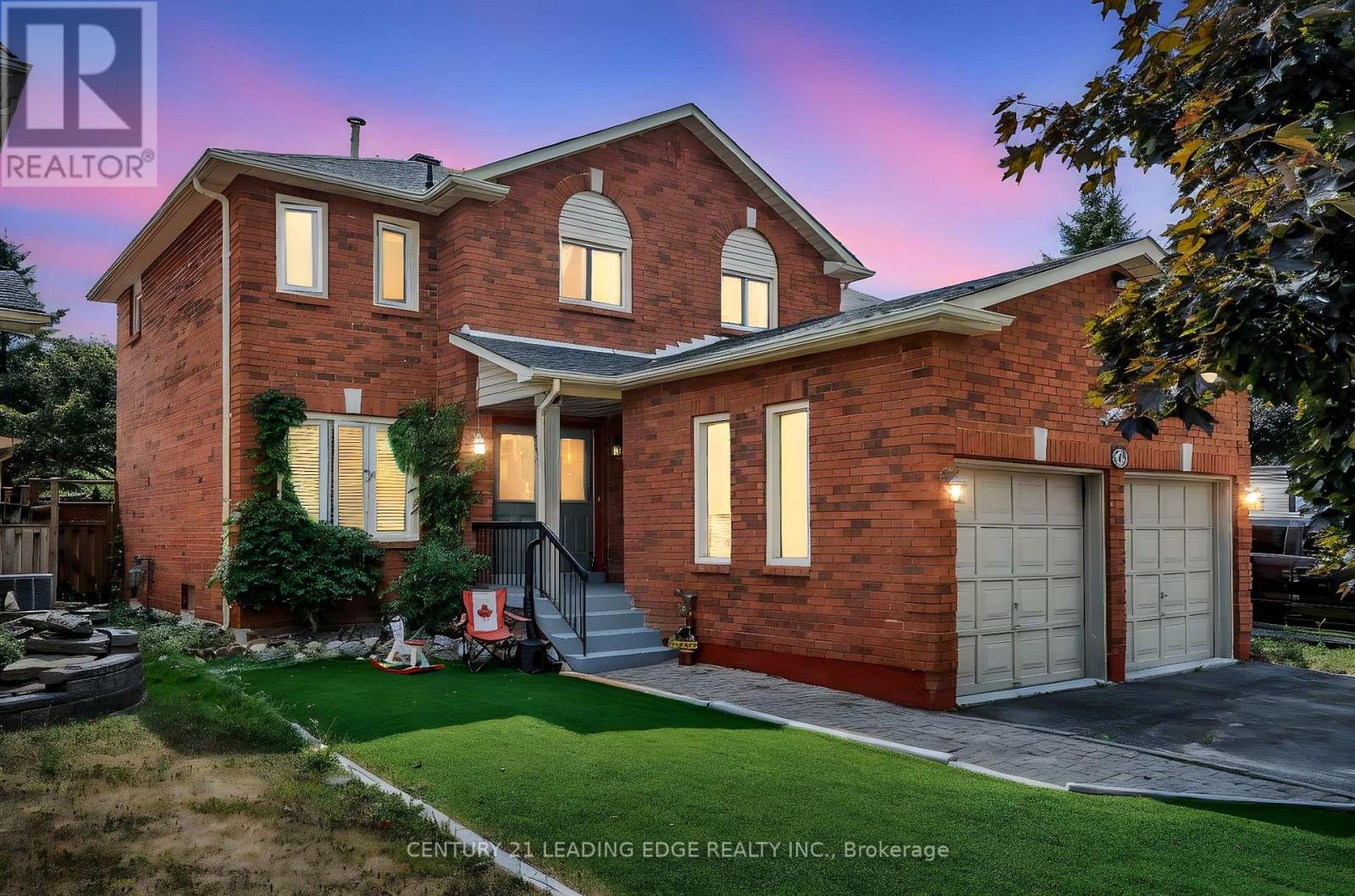 21 Brushwood Cres, Barrie, ON L4N 7G6