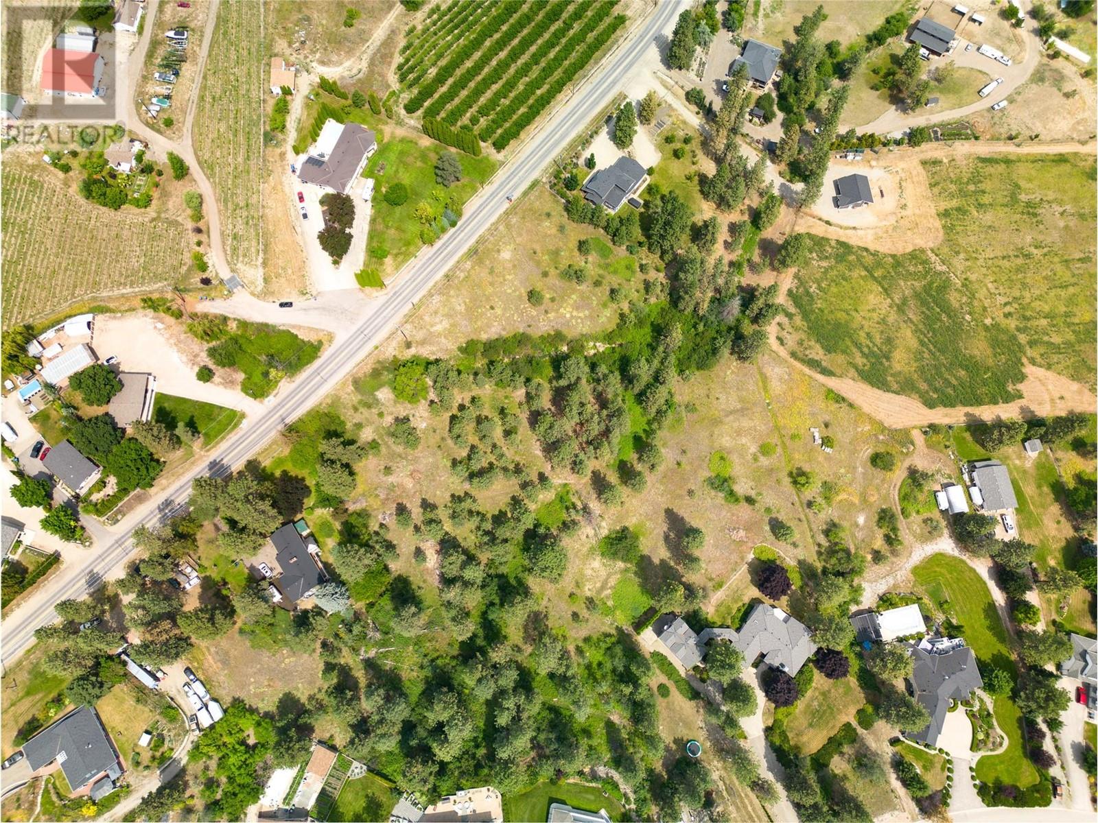 2705 Longhill Rd, Kelowna, BC V1V 2G5