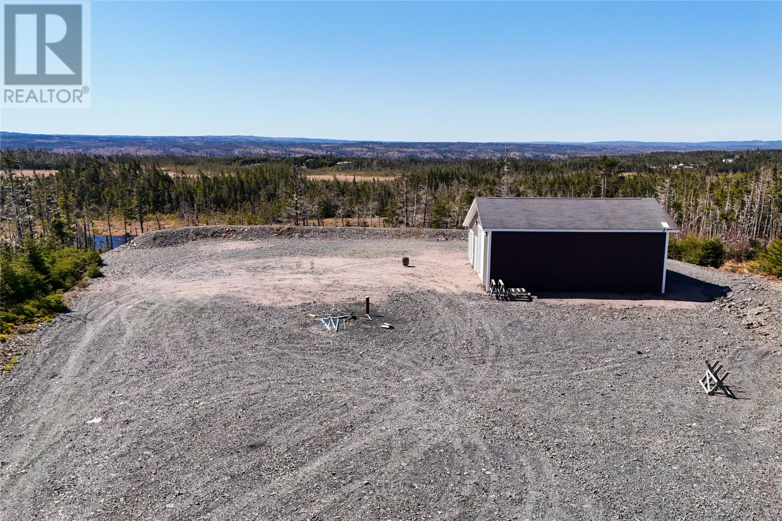 15 Dawes Pond Rd, Salmonier, NL A0A 2R0