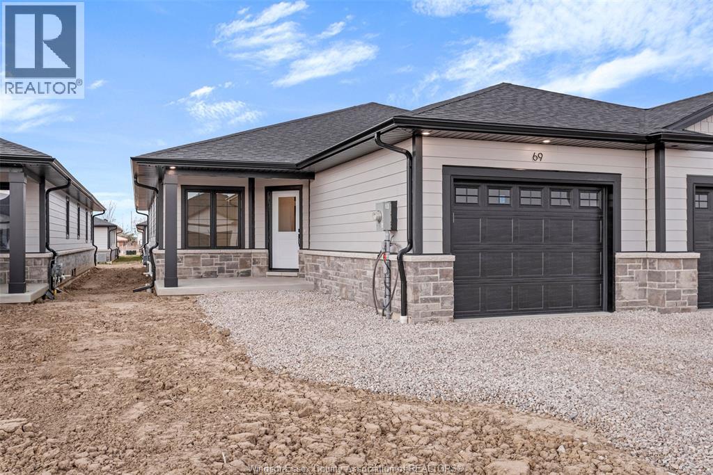 77 Jewel St, Harrow, ON N0R 1G0