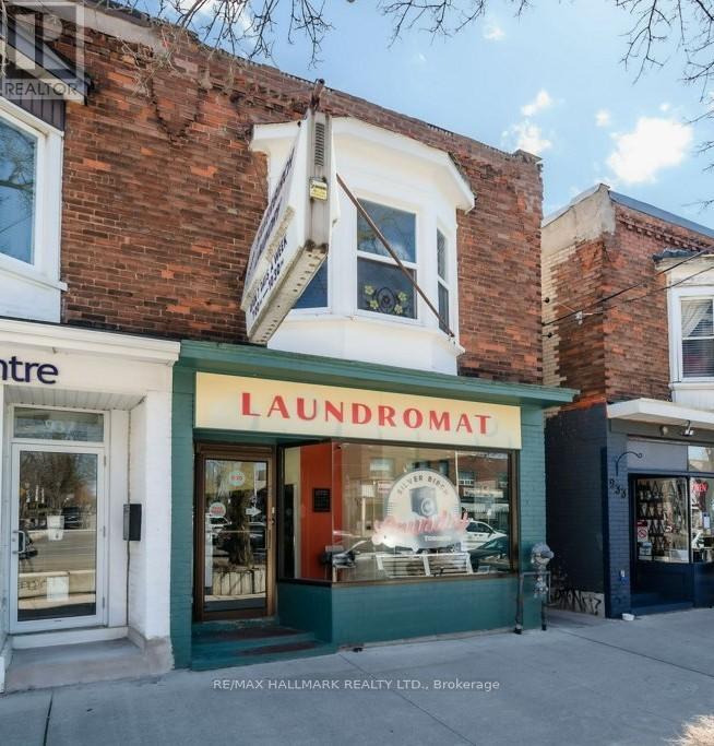 935 Kingston Rd, Toronto, ON M4E 1S6