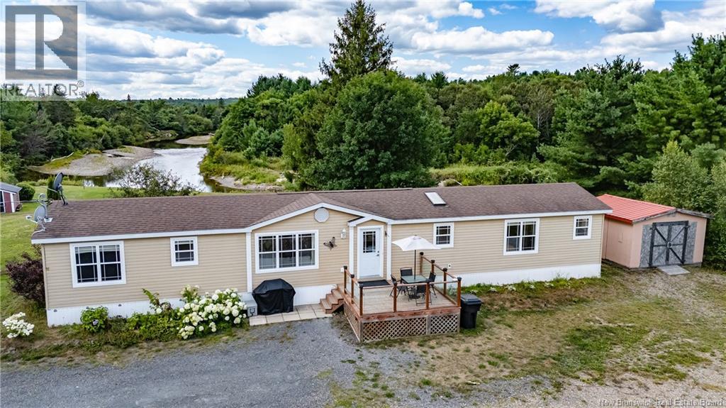 1334 Route 104, Keswick, NB E4L 2G7