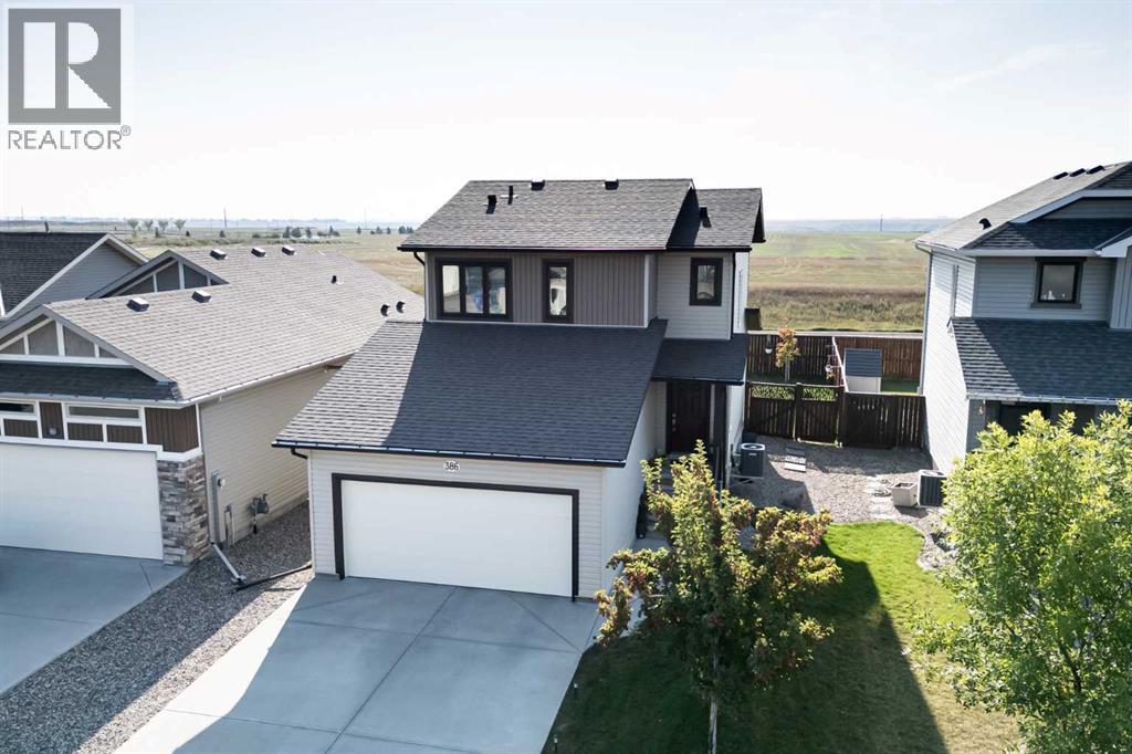 386 Mt Sundance Lndg W, Lethbridge, AB T1J 5H9