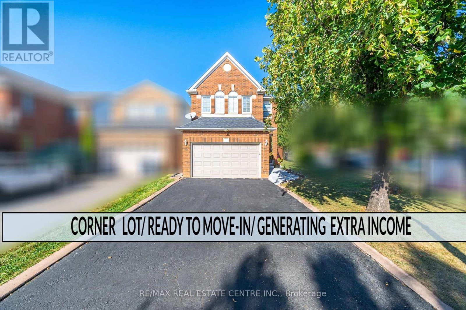 16 Feathertop Ln, Brampton, ON L6R 1W9