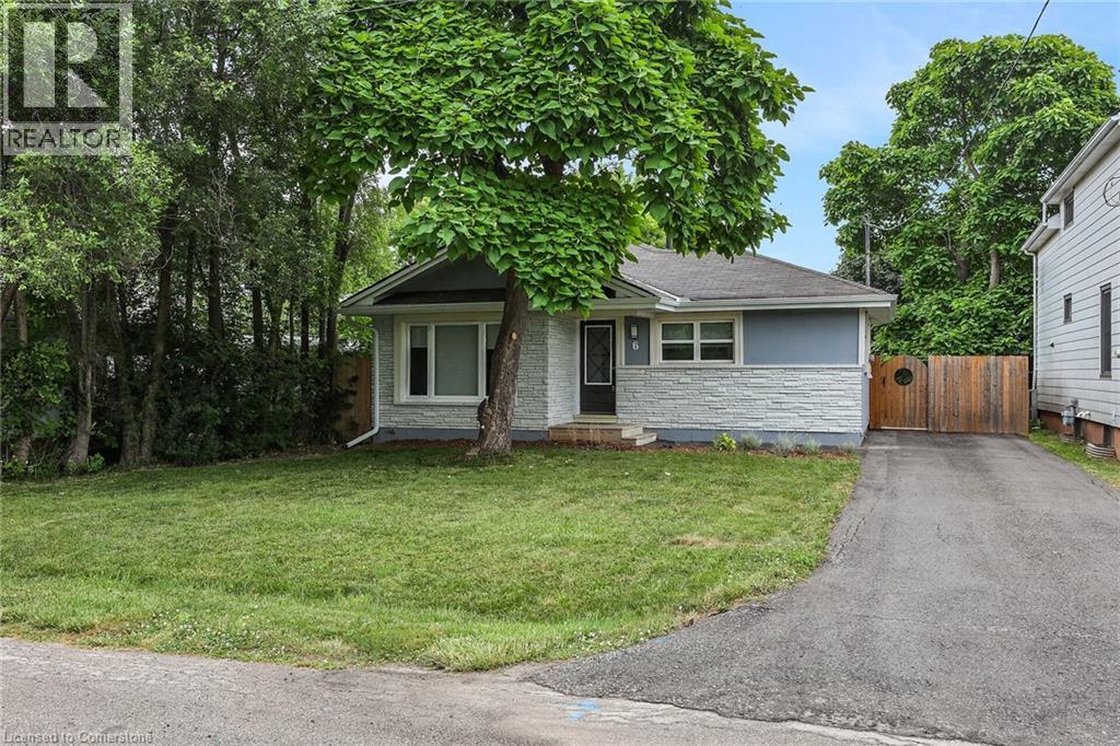 6 Lincoln Ave, Grimsby, ON L3M 1Y4