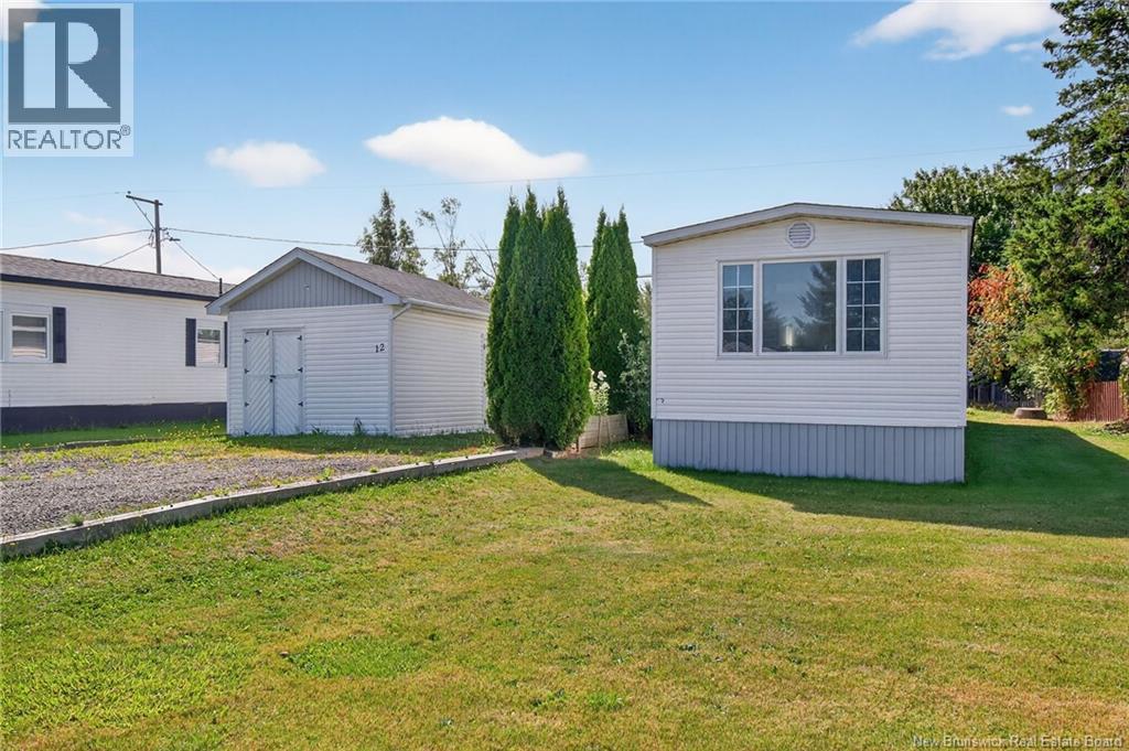 12 Condon, Lakeville, NB E1H 1C7