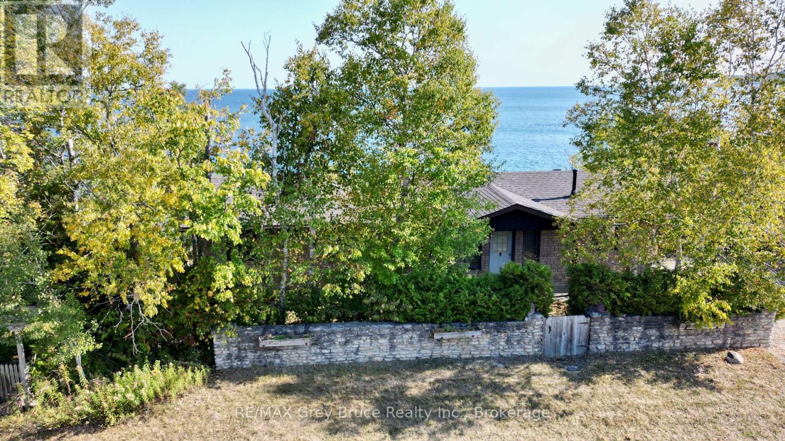 248 Isthmus Bay Rd, Northern Bruce Peninsula, ON N0H 1W0