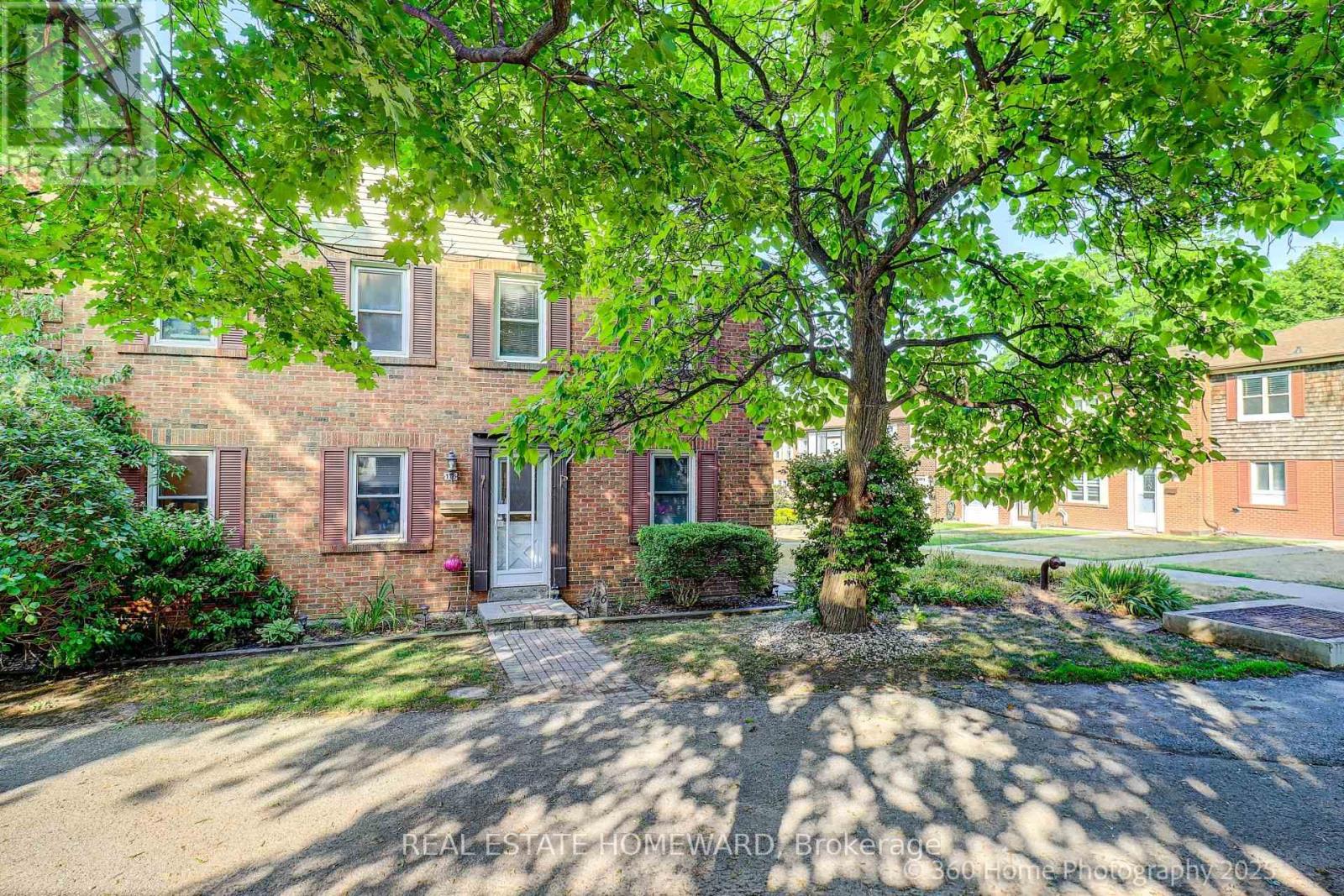116 25 Brimwood Blvd, Toronto, ON M1V 1E2