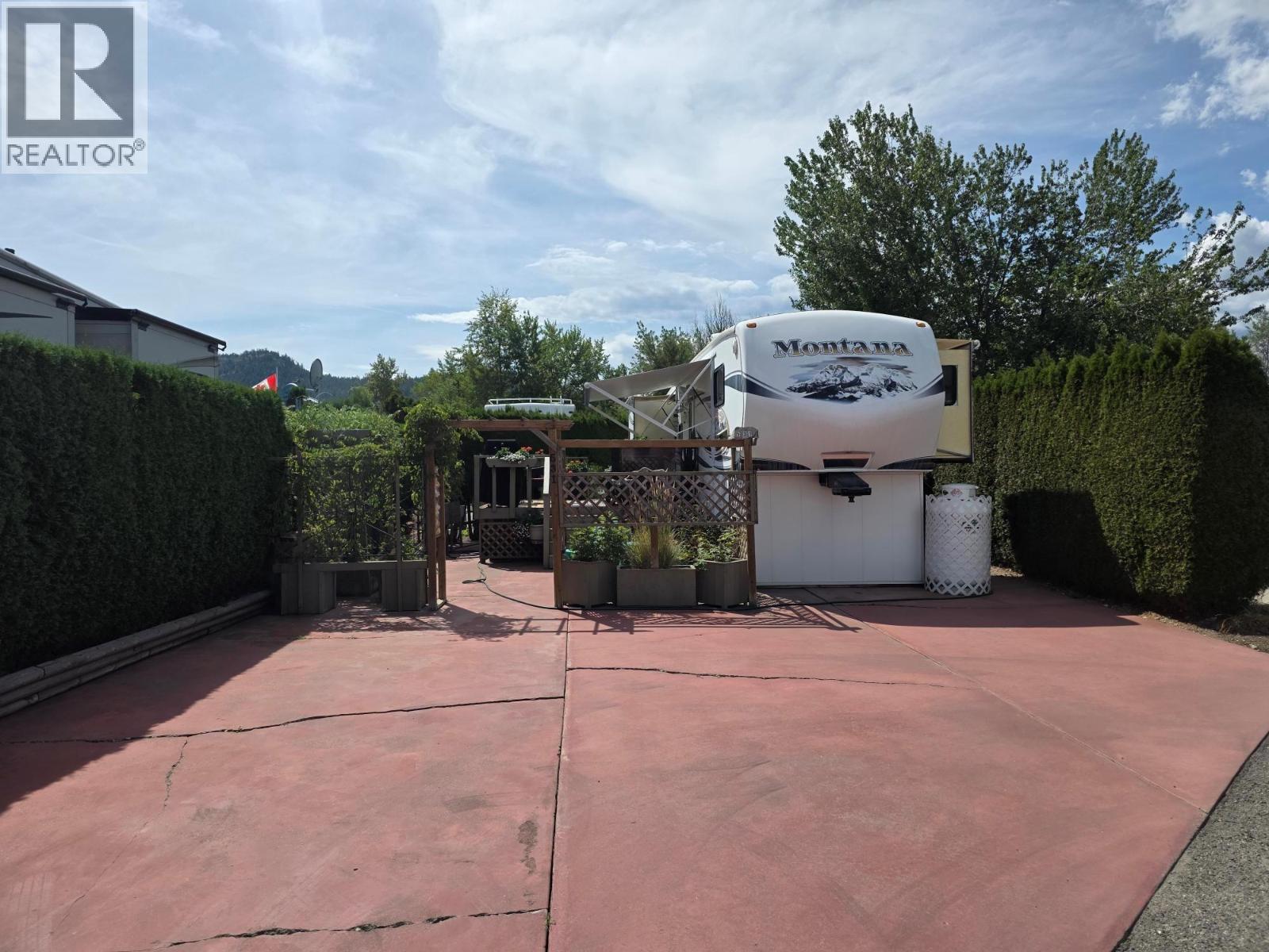 415 Commonwealth Road Unit 531 Lot Apt 21-1-14, Kelowna, BC V4V 1P4