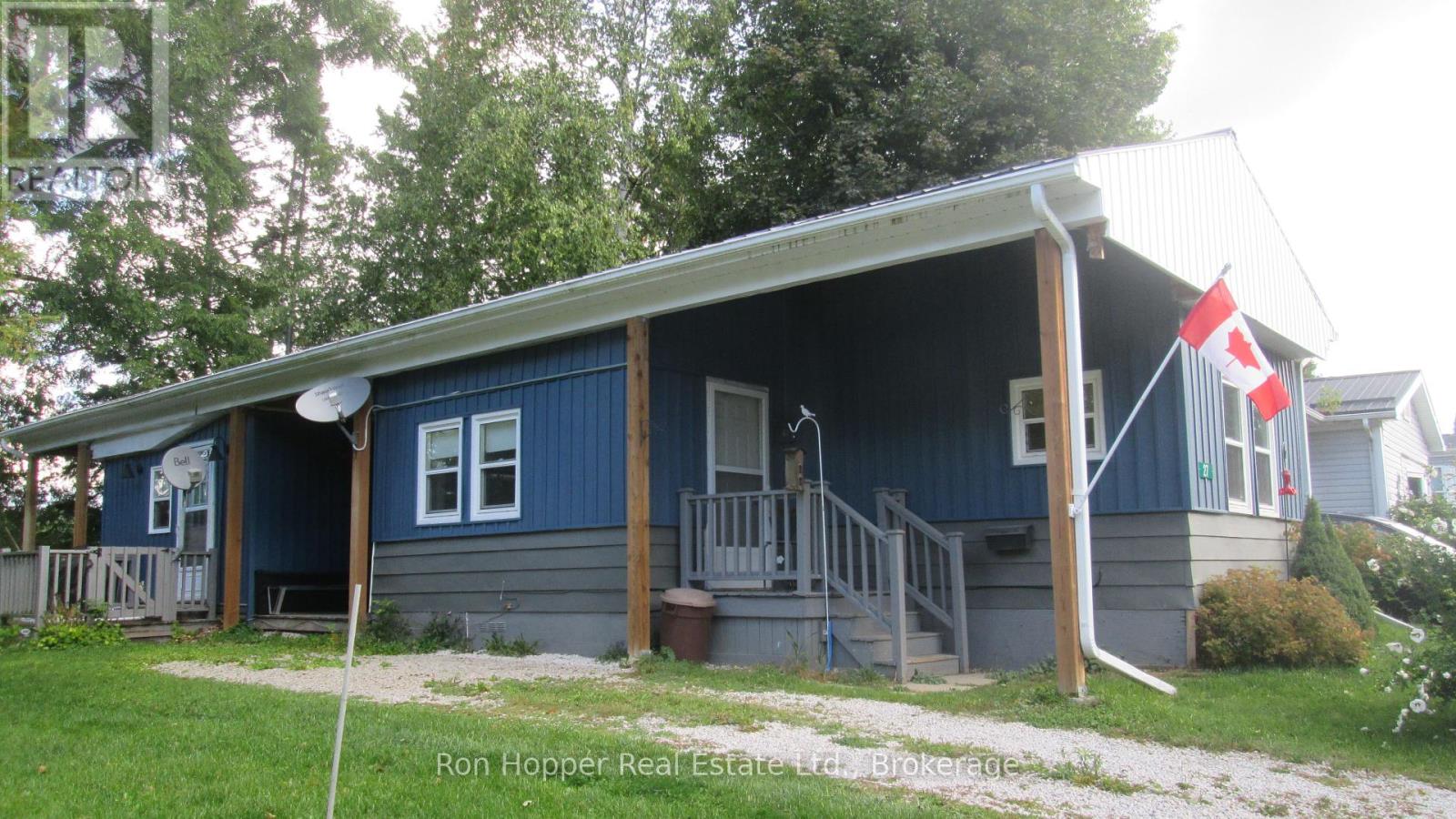 27 Sussex Sq, Georgian Bluffs, ON N4K 5N5