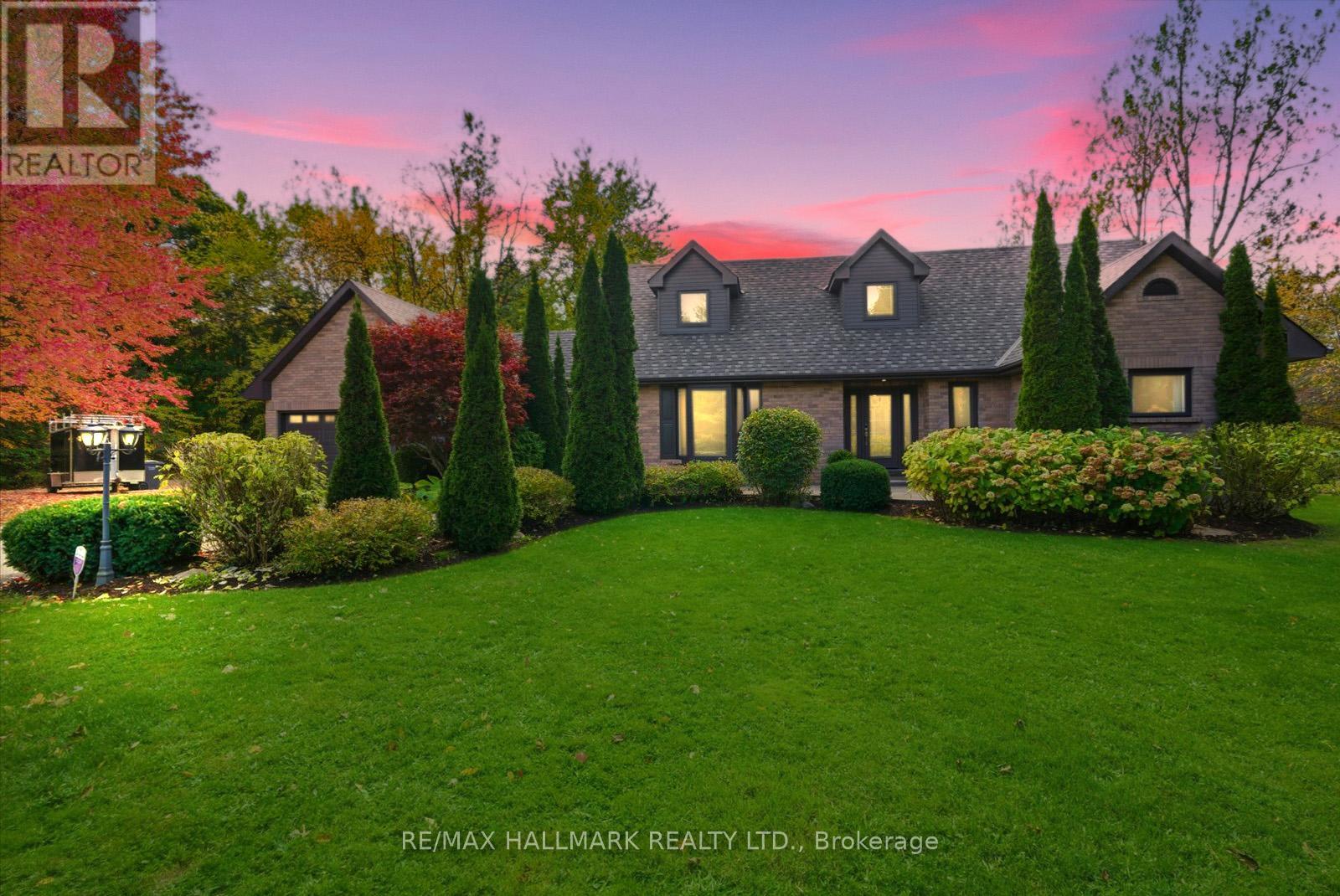 12 Glenn Ct, Caledon, ON L7K 0P2
