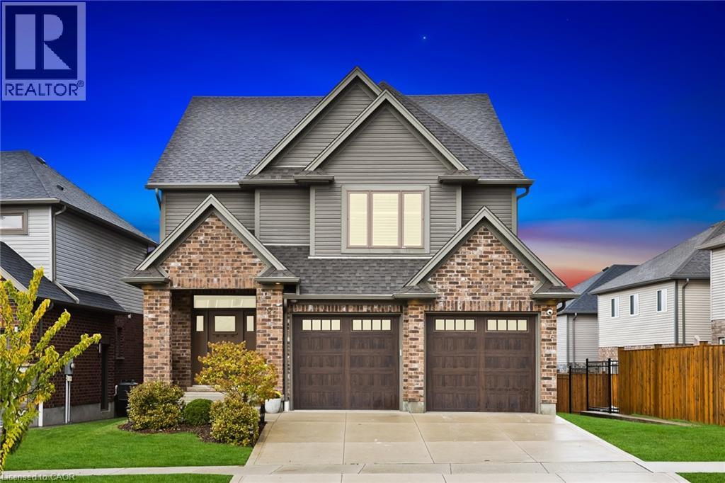 428 Twinleaf St, Waterloo, ON N2J 3Z4