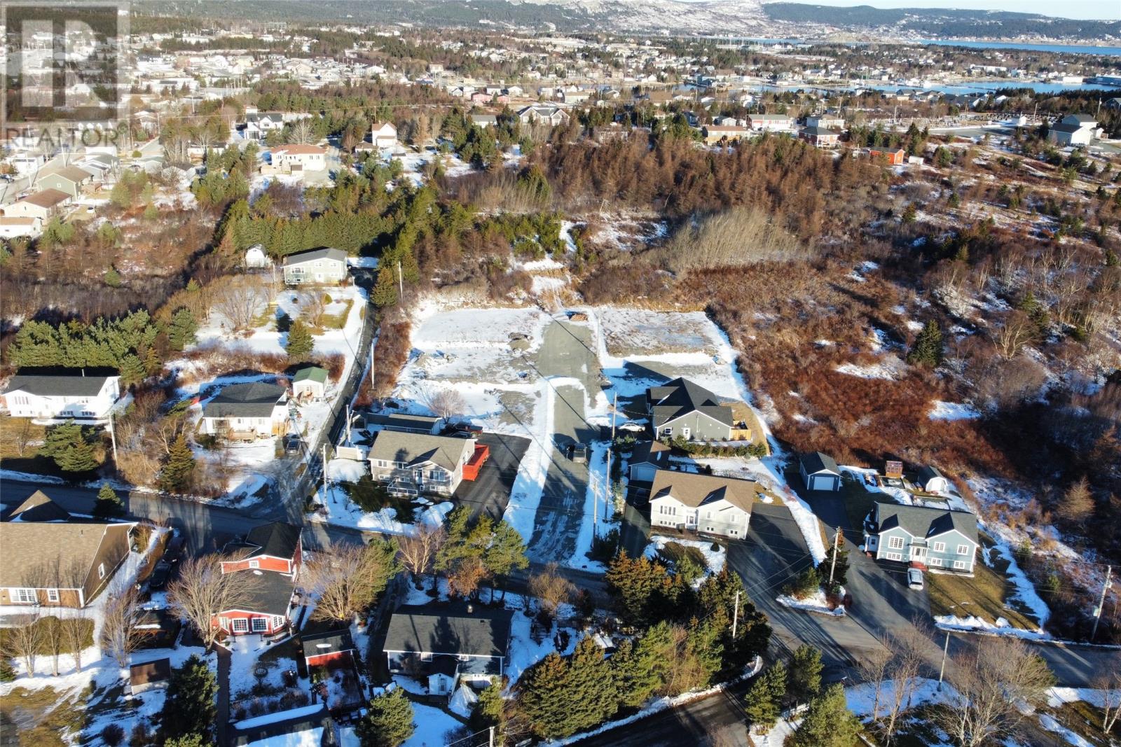 1 Southside Pl, Bay Roberts, NL A0A 1G0