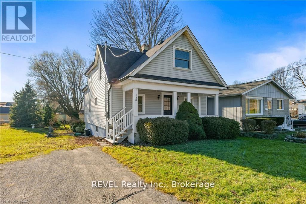 188 Niagara Falls Rd, Thorold, ON L2V 1H8