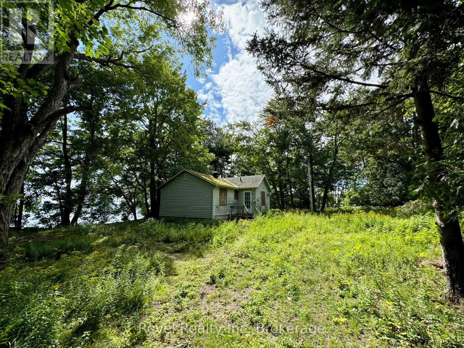 20 Mowat Cres, North Bay Ferris, ON P1A 1R5