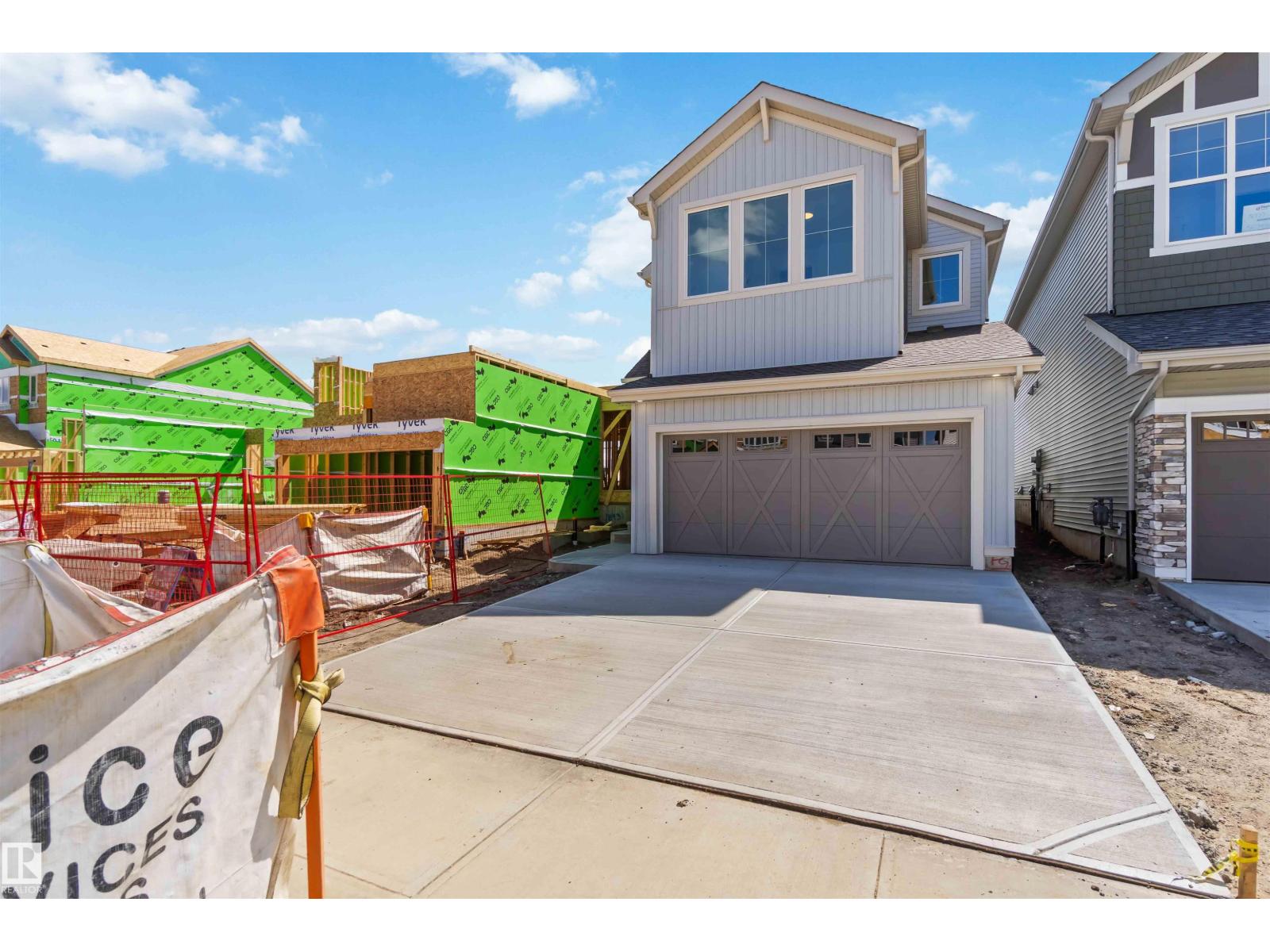 28 Av Nw Unit 18935, Edmonton, AB T6M 3H9