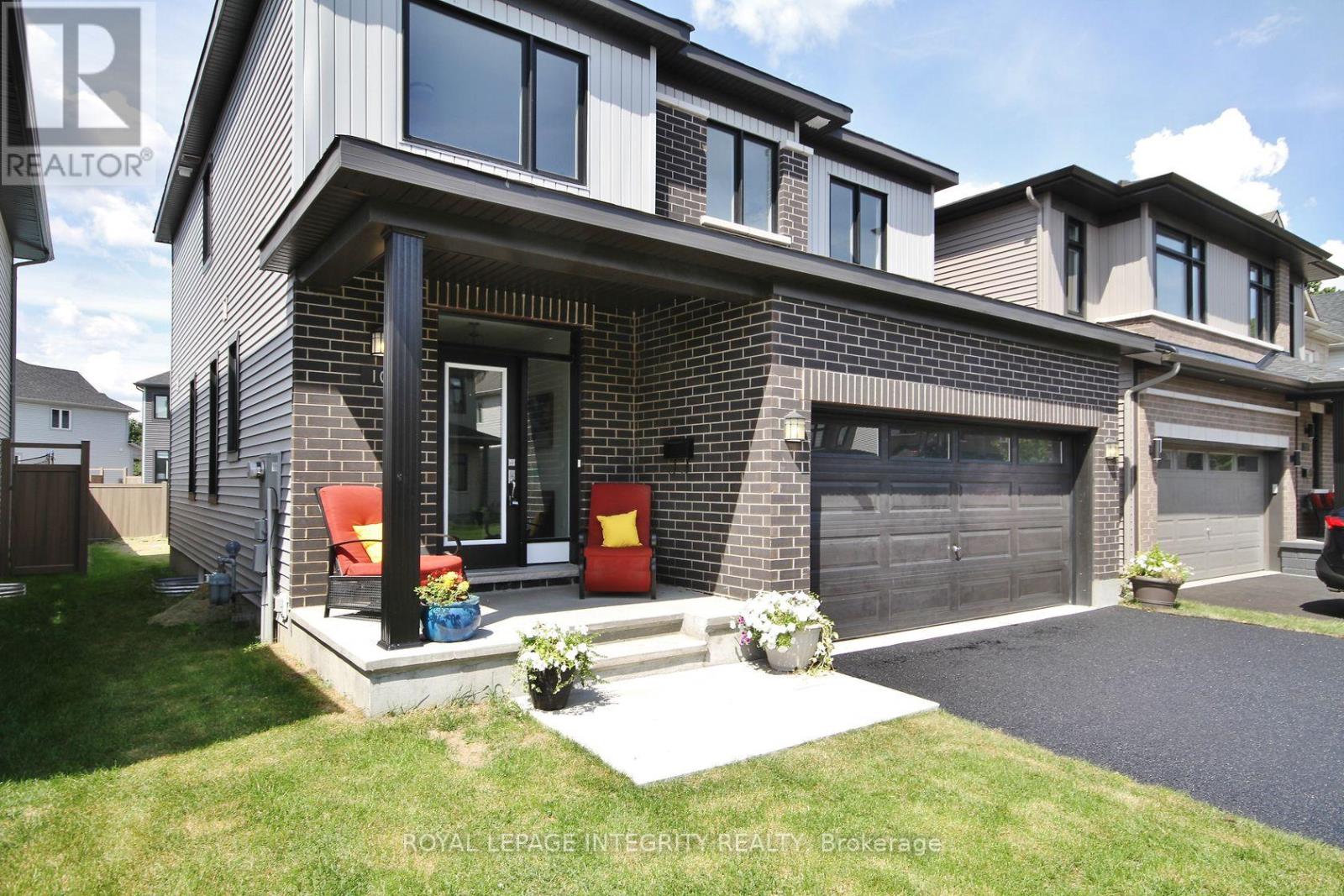 109 Ryland St, Ottawa, ON K2J 4V3