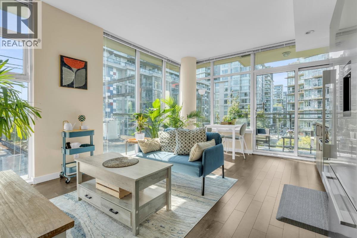 38 W 1st Avenue Unit 504, Vancouver, BC V5Y 0K3