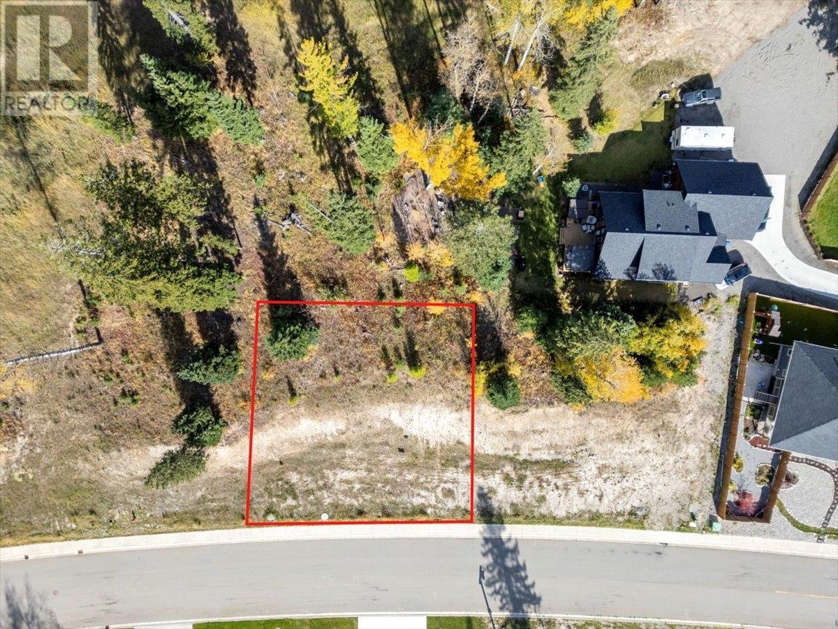 2268 Black Hawk Dr, Sparwood, BC V0B 2G2