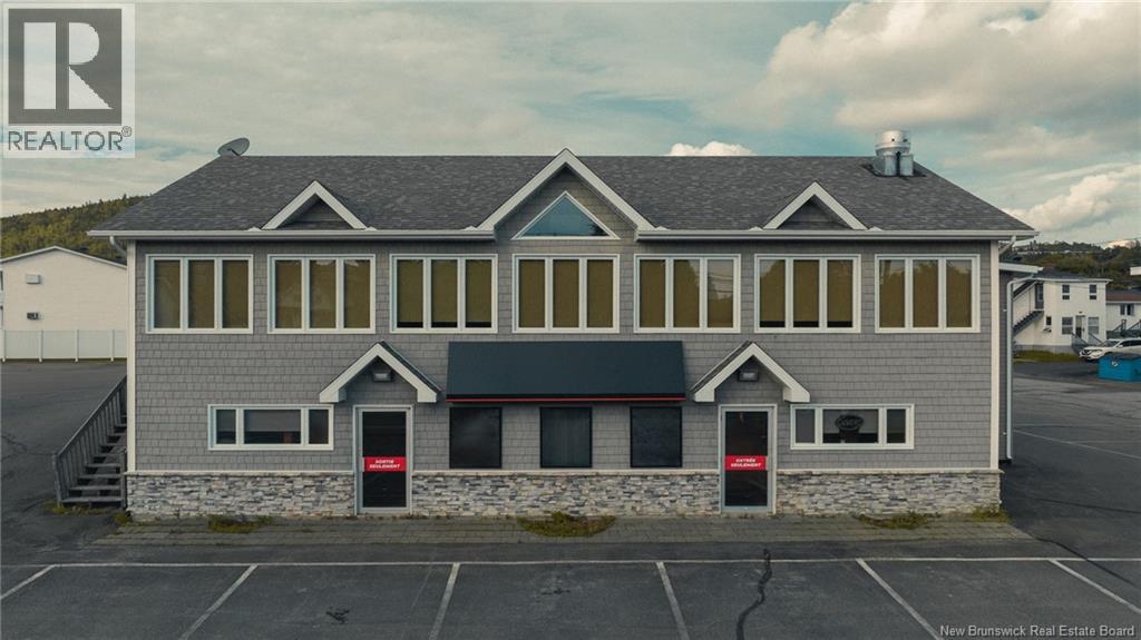 359 Victoria St, Edmundston, NB E3V 2K1