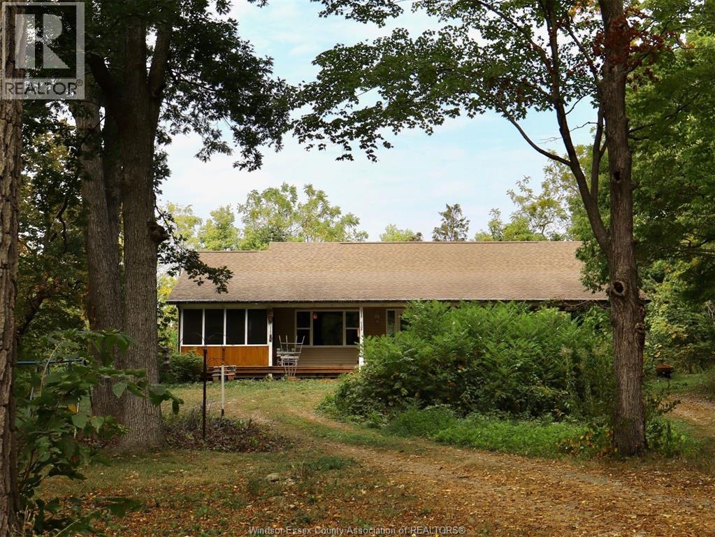 761 E West Rd, Pelee, ON N0R 1M0