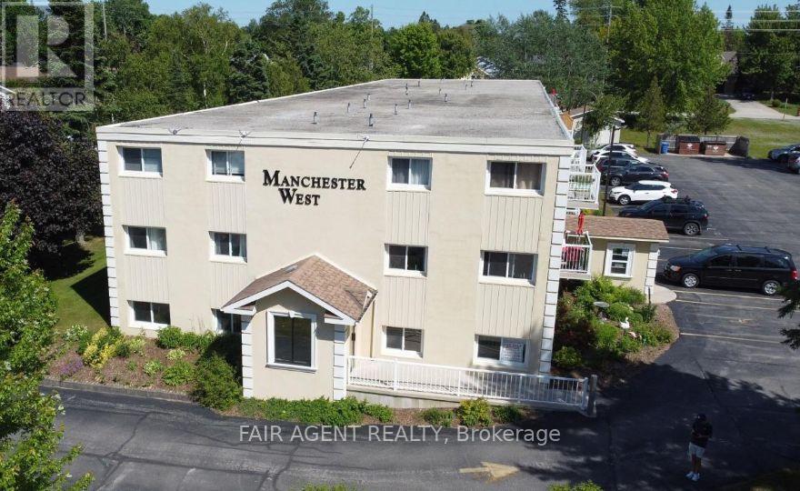 207 229 Adelaide St, Saugeen Shores, ON N0H 2L0