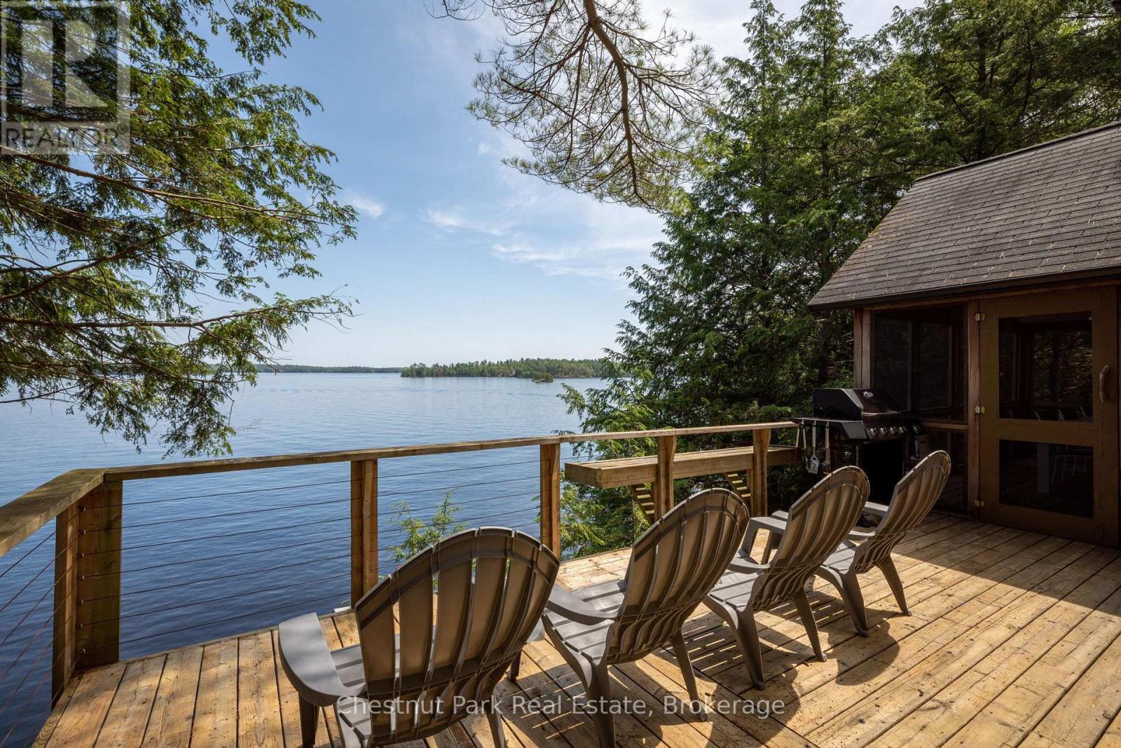 29 Island 26lm, Gravenhurst, ON P1P 1R2