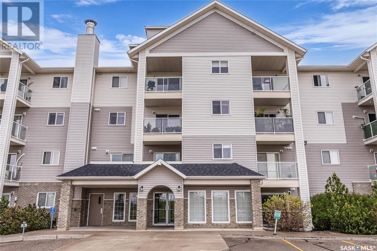 303 Lowe Road Unit 105, Saskatoon, SK S7S 1P2
