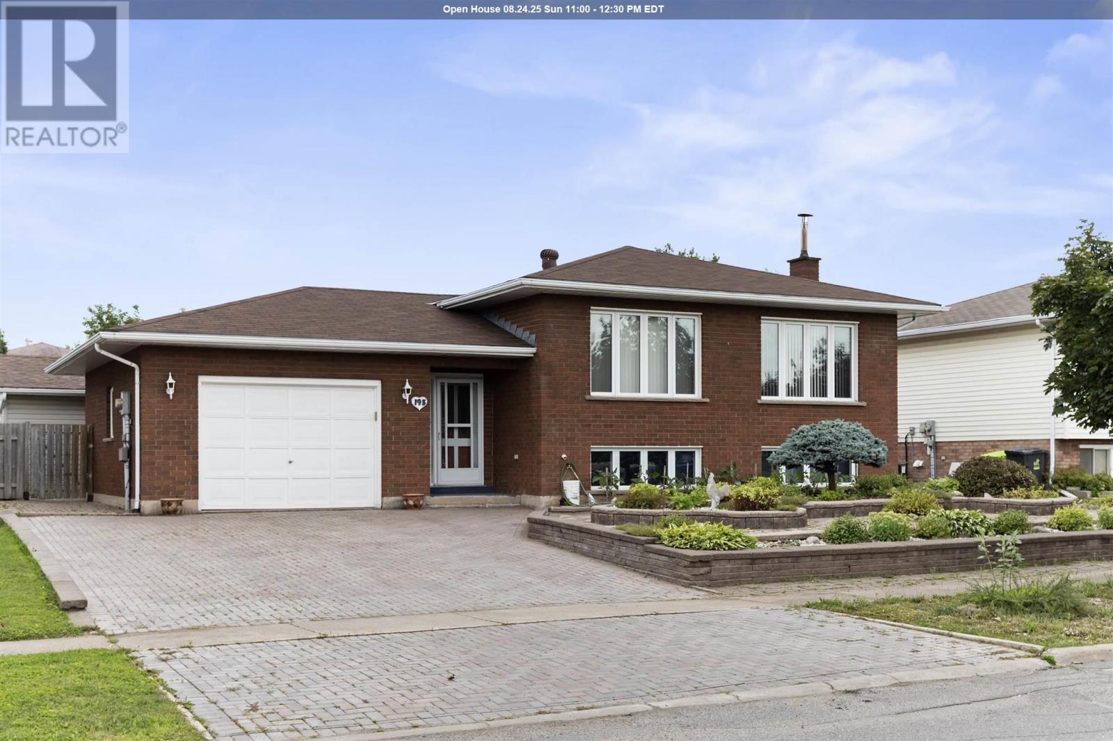195 Bitonti Cres, Sault Ste. Marie, ON P6C 6B6