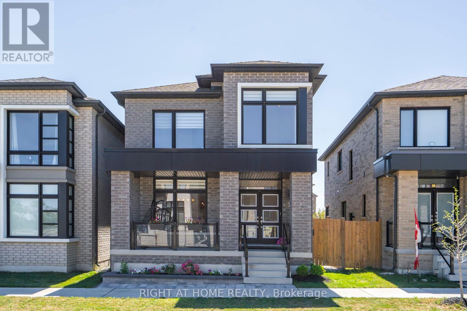 15 Sugarberry Ave, Markham, ON L6B 1N9