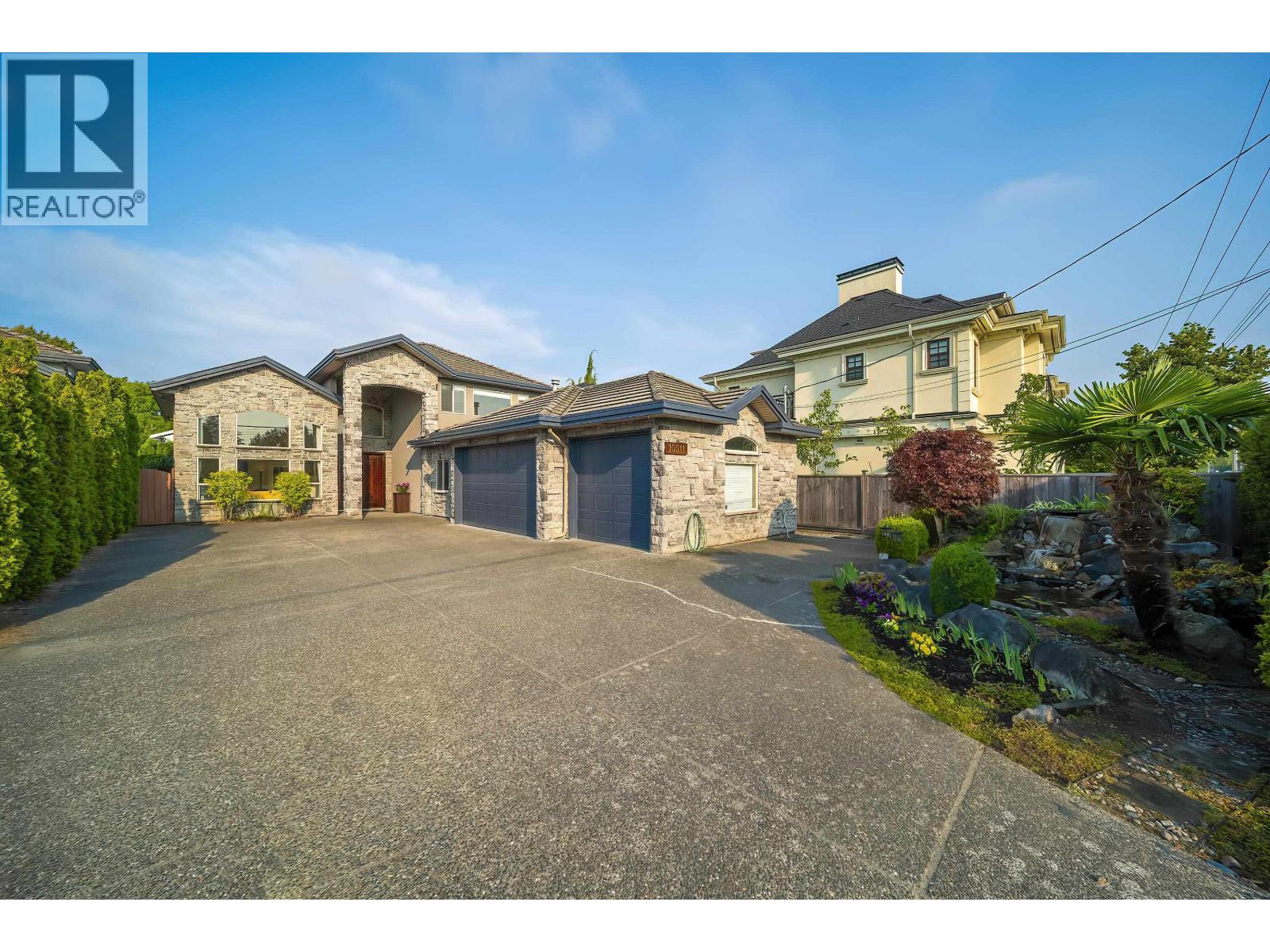 10511 No 2 Rd, Richmond, BC V7E 2E5