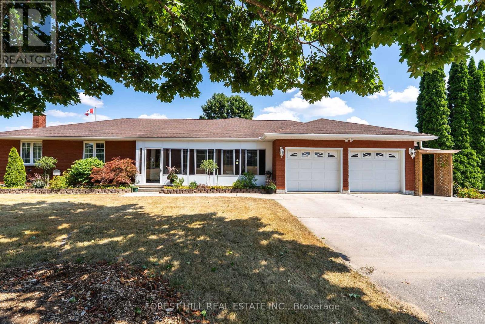 53 Nurse Ave, Selwyn, ON K0L 1T0