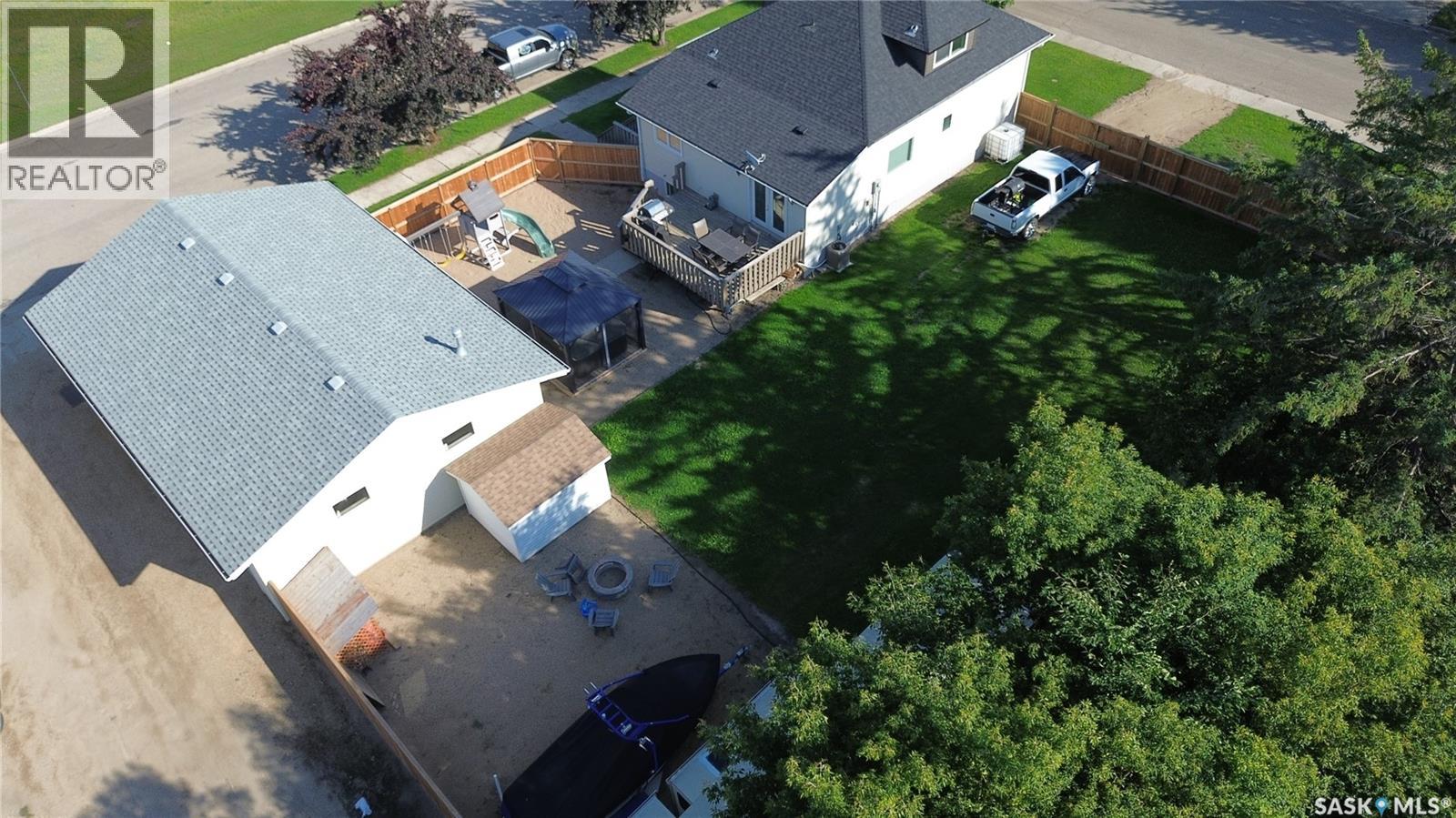 87 Collacott St W, Yorkton, SK S3N 0A1