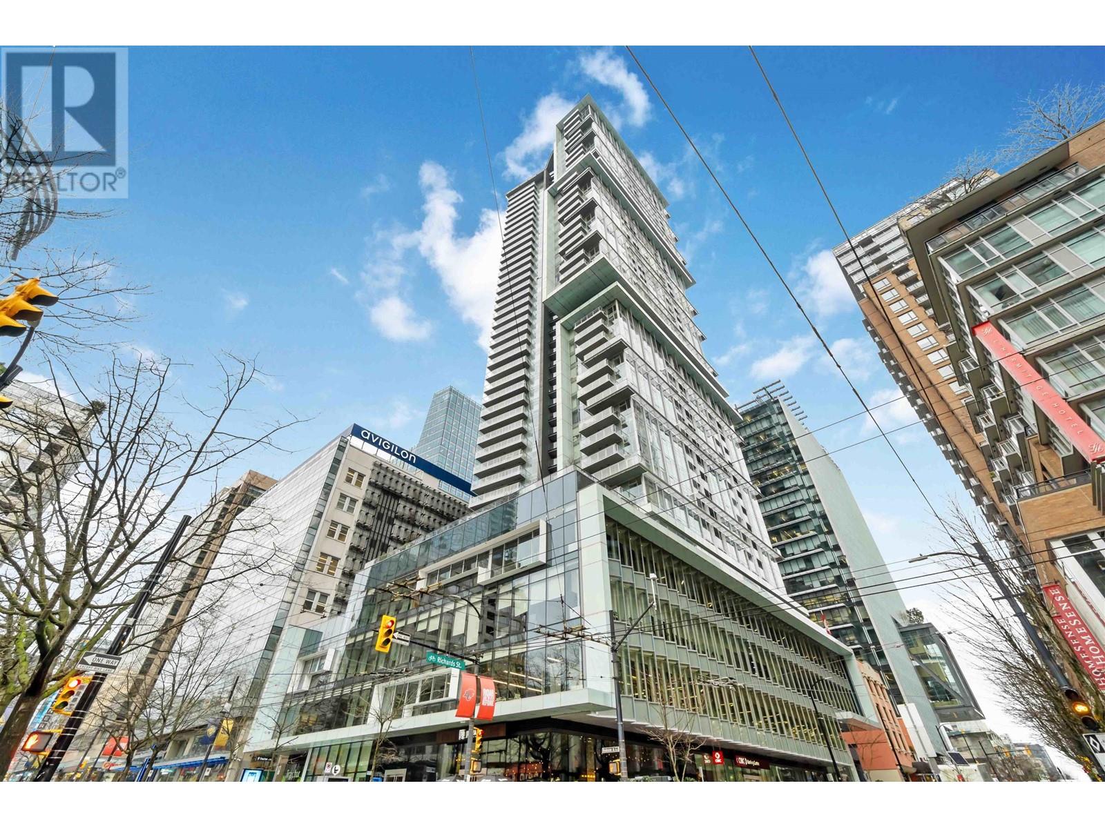777 Richards Street Unit 3807, Vancouver, BC V6B 0M6