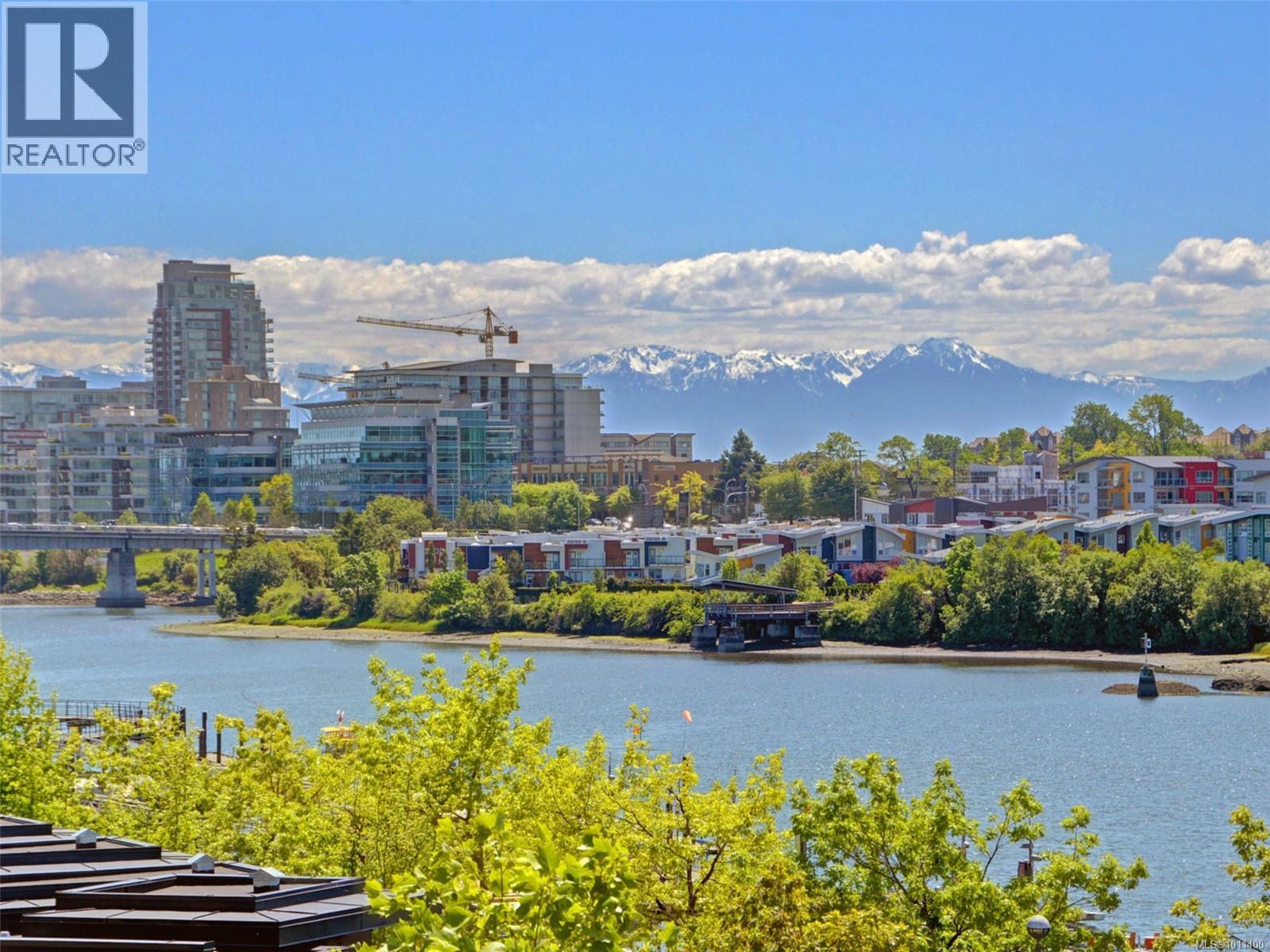 787 Tyee Rd Unit 310 Rd, Victoria, BC V9A 7R5